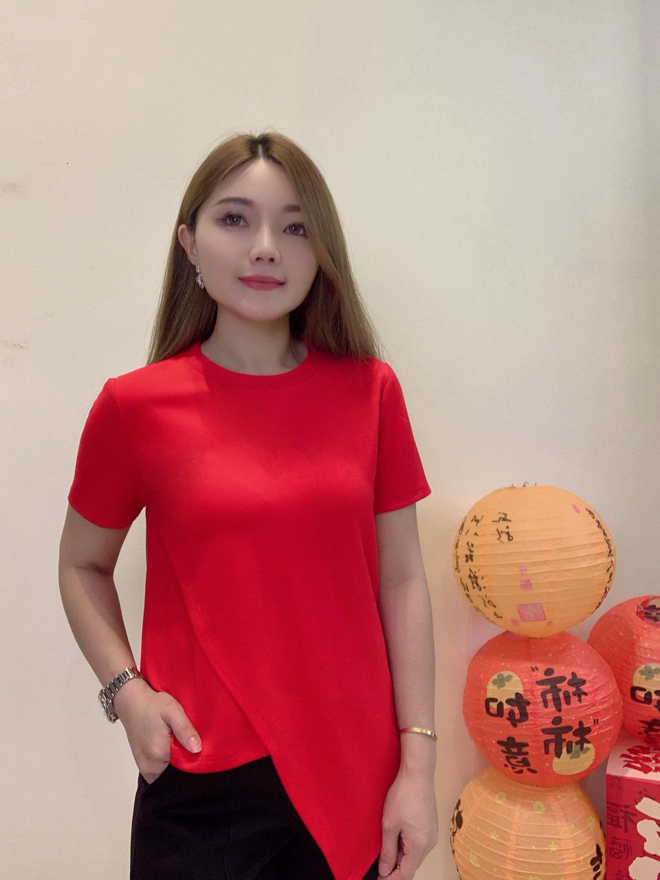 下摆不对称上衣 1673