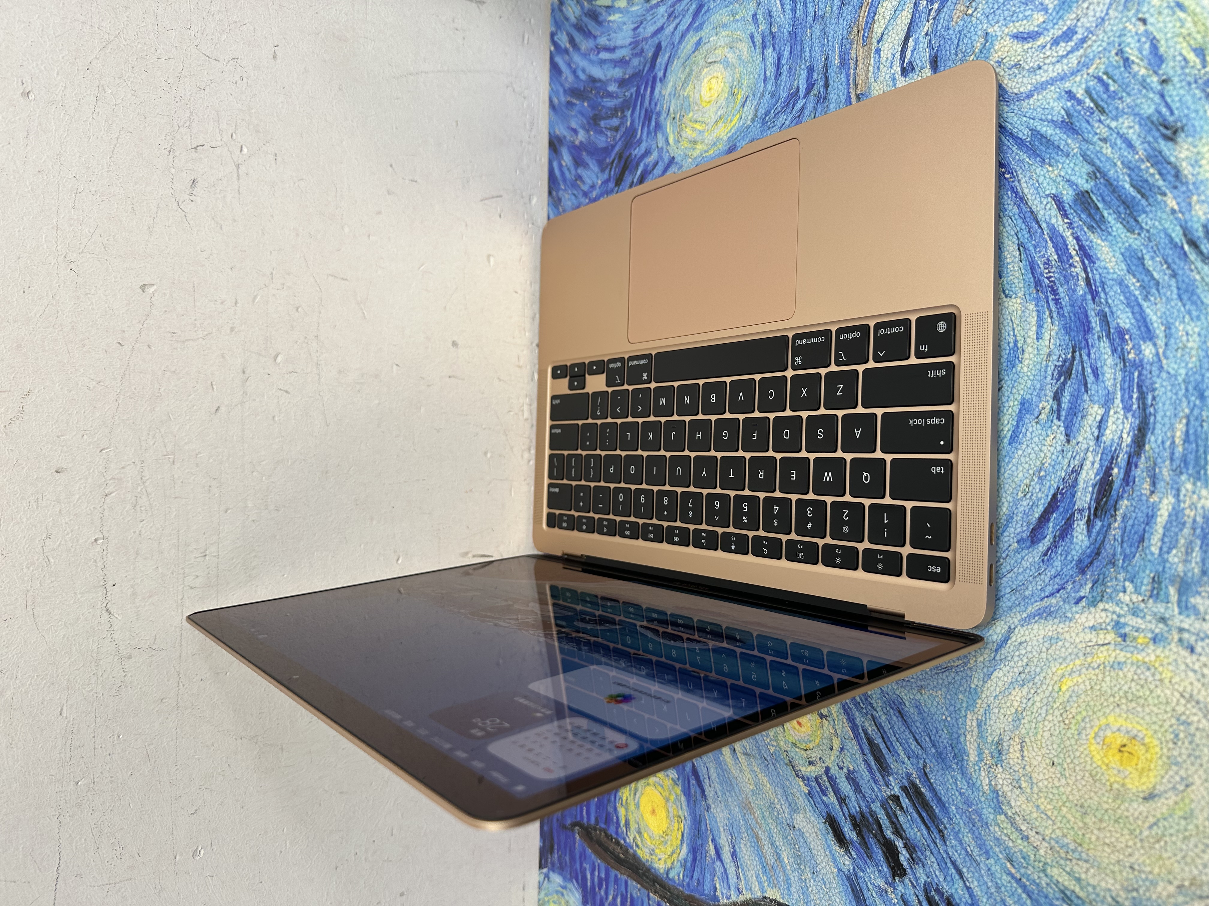 #6261 Apple MacBook Air 2021/APPLE Retina/M1 CPU/8GB Ram/256GB SSD/Touch ID/13吋Mon/玫瑰金/ Gaming Laptop / Notebook  / MacBook Pro / PC / 文書機