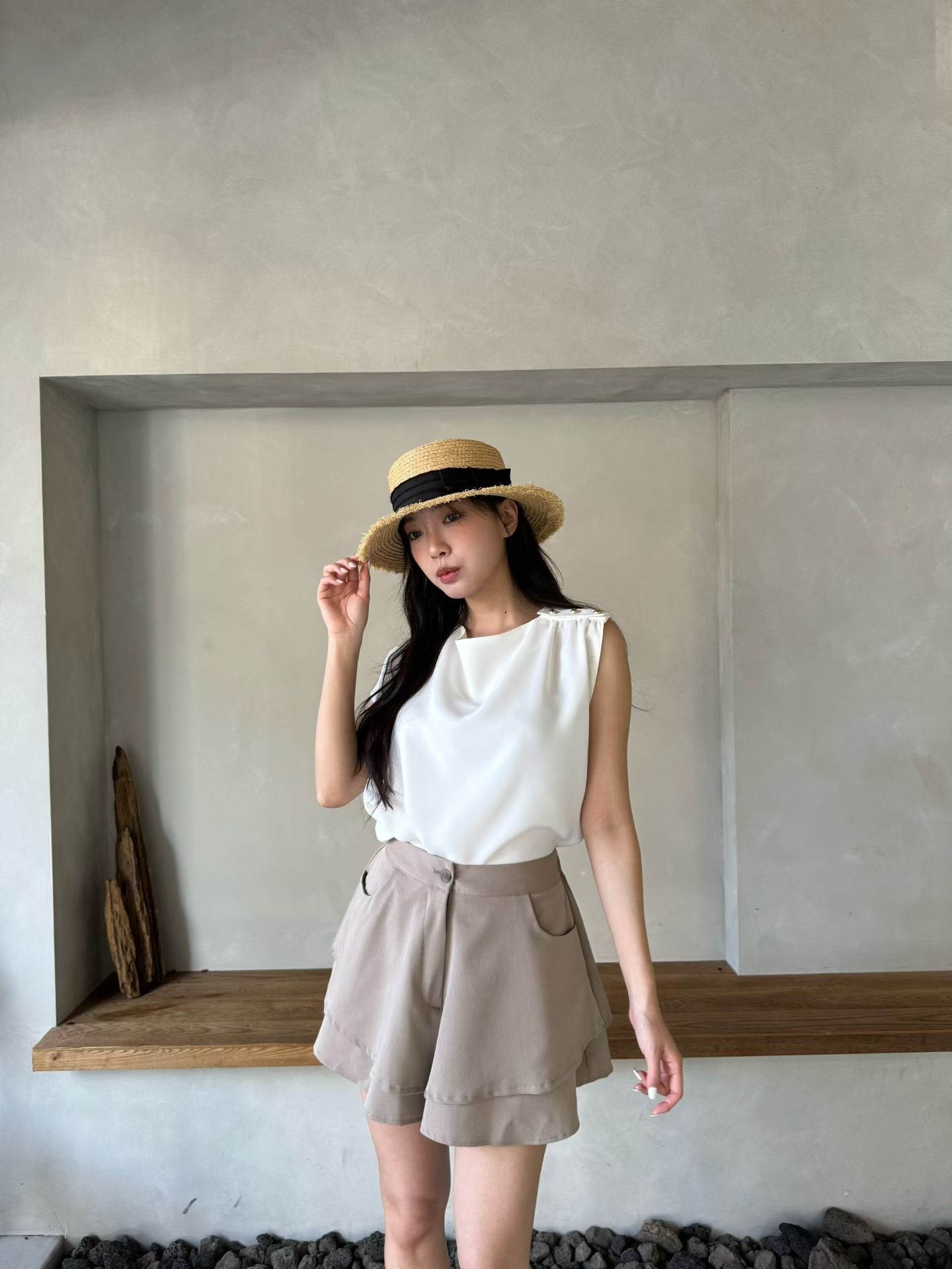 M21 肩章金扣垂墜感雪紡上衣