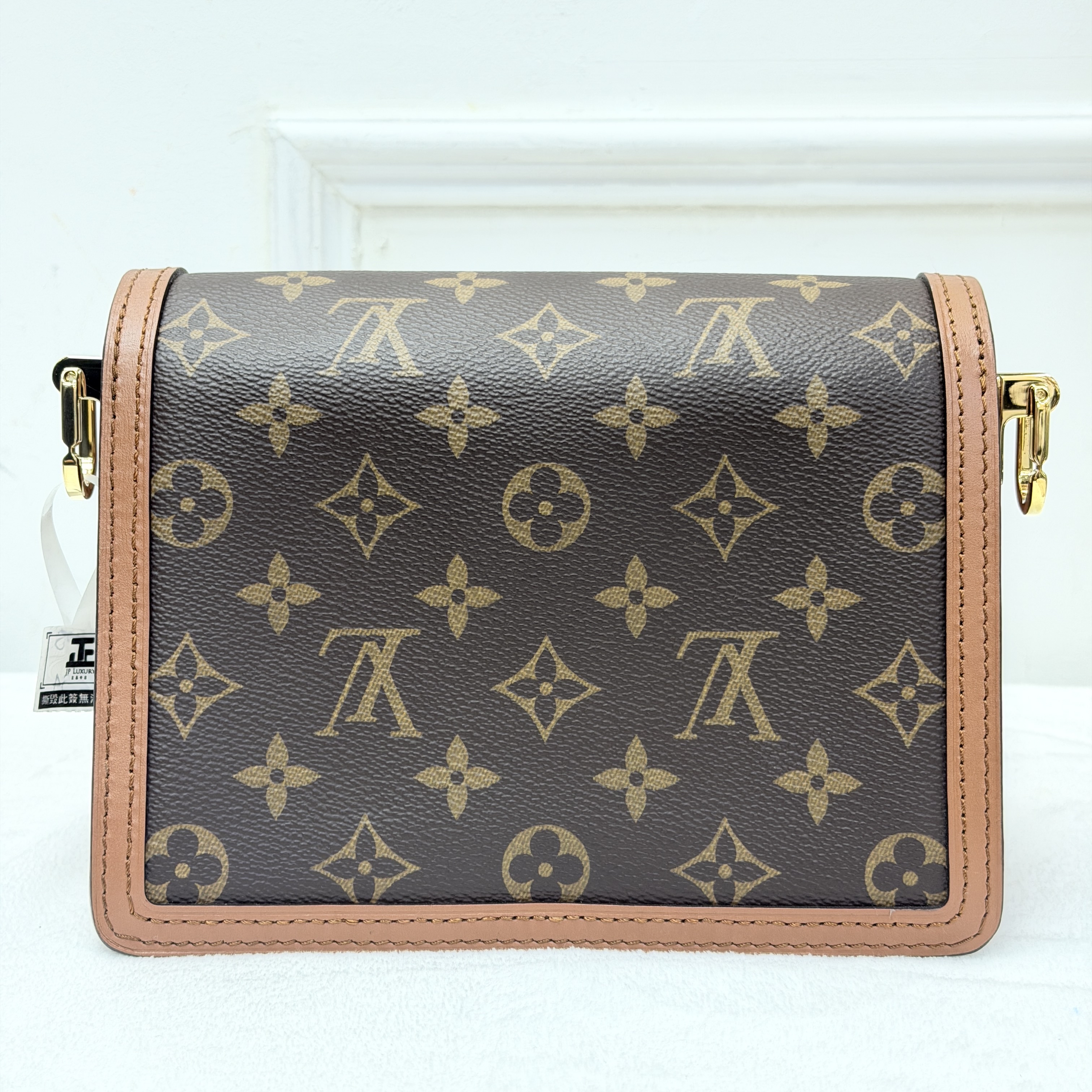 LV Mini dauphine 