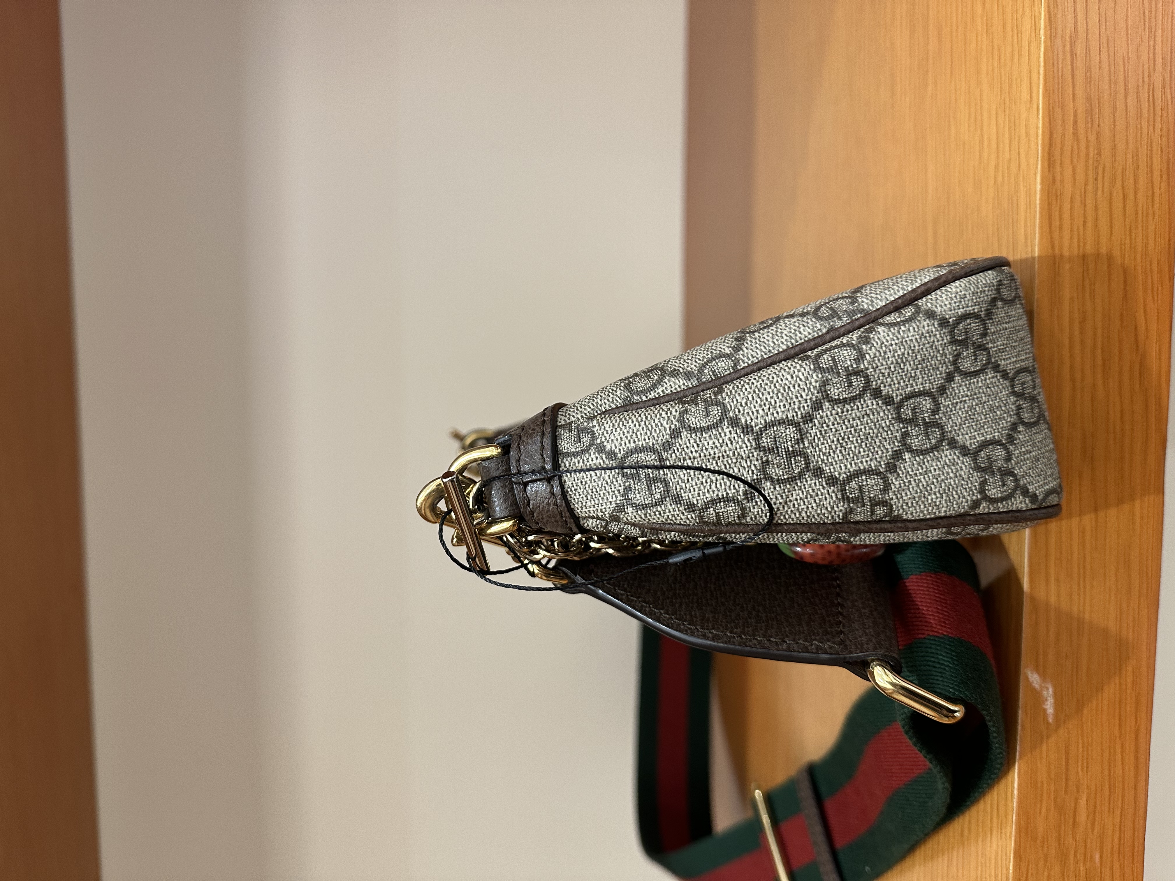 直播貨品 |  [1個-$100 2個-$300］HH32