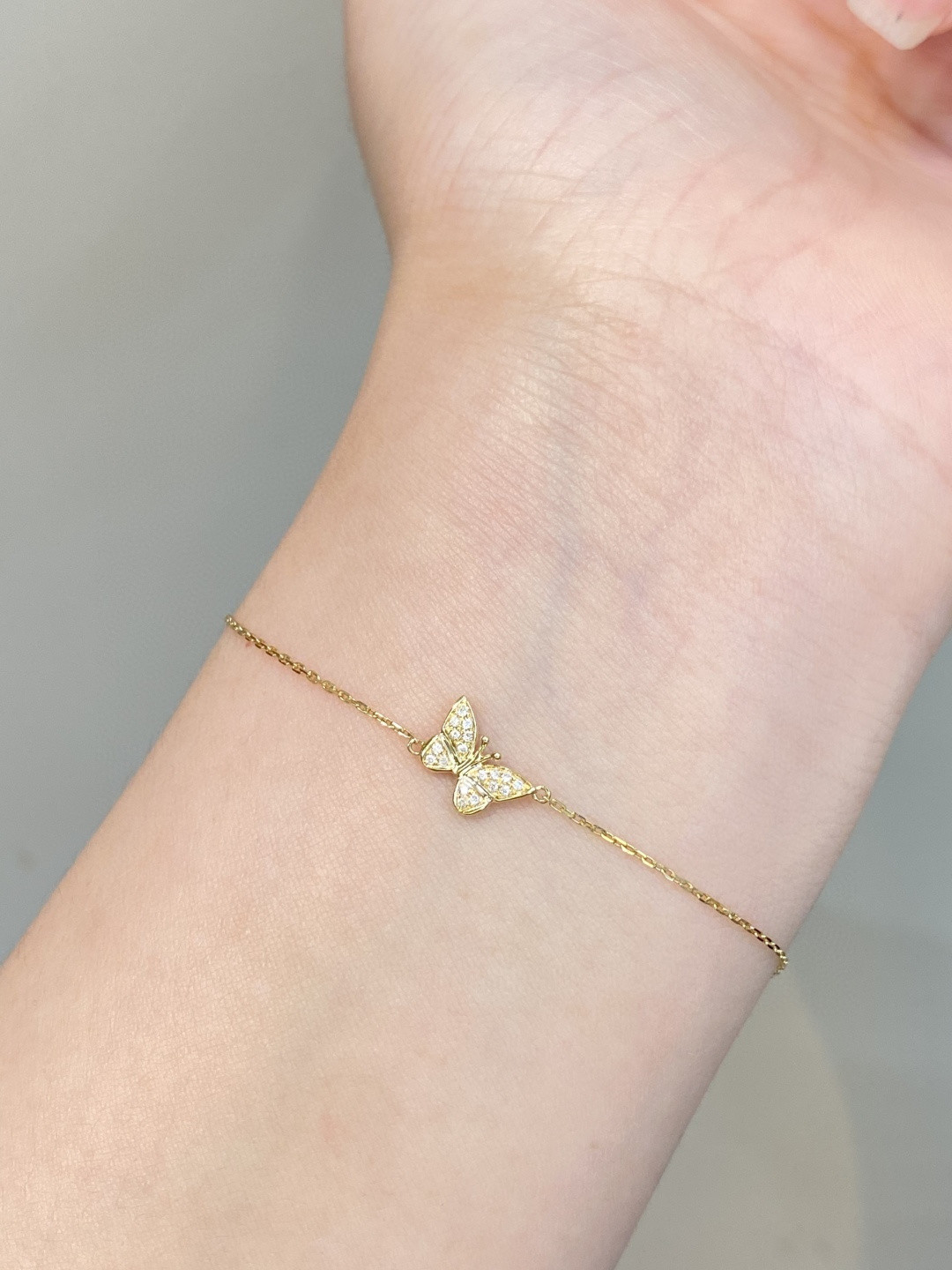 18K Diamond Bracelet 