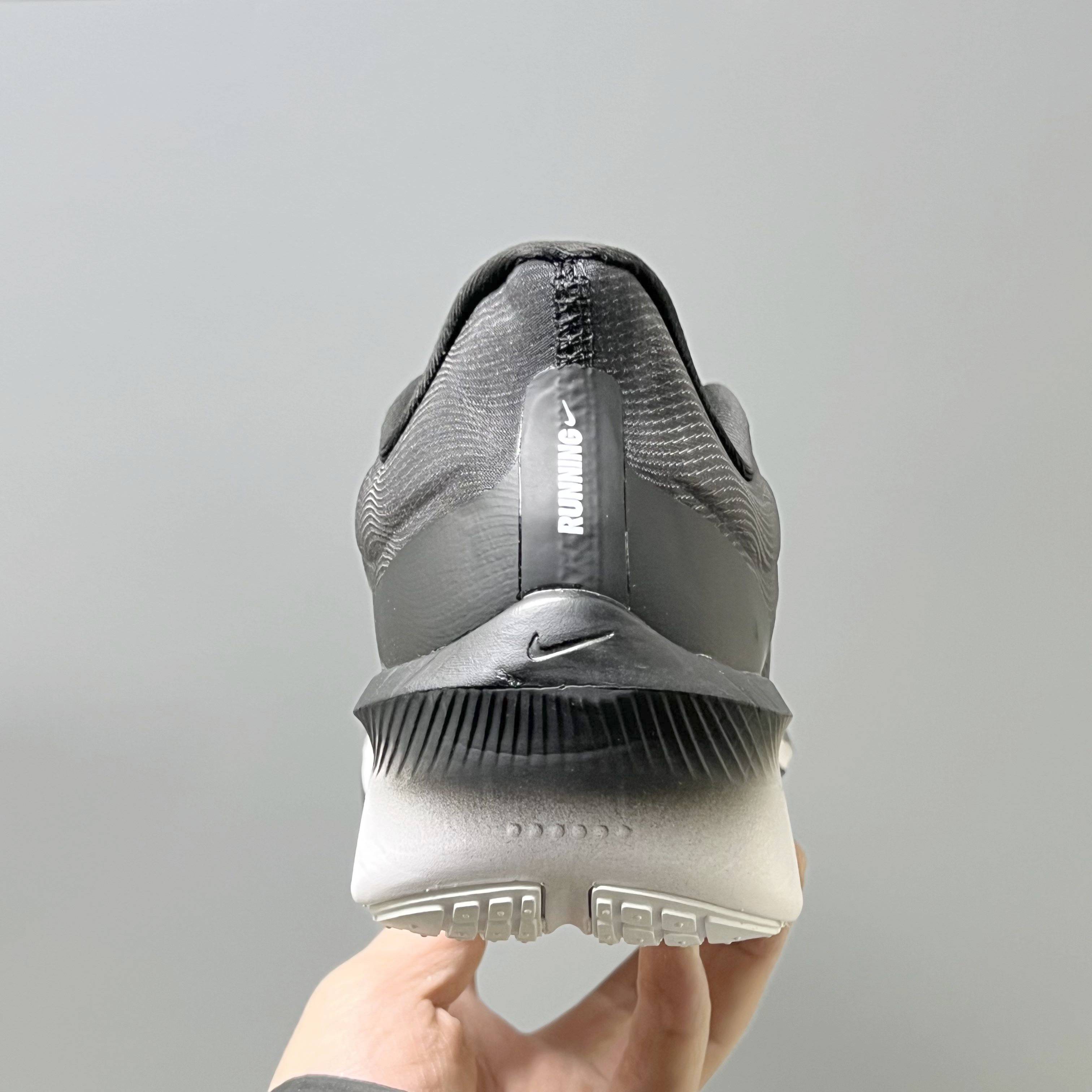 Nike Zoom Fly 6 FN8454-001