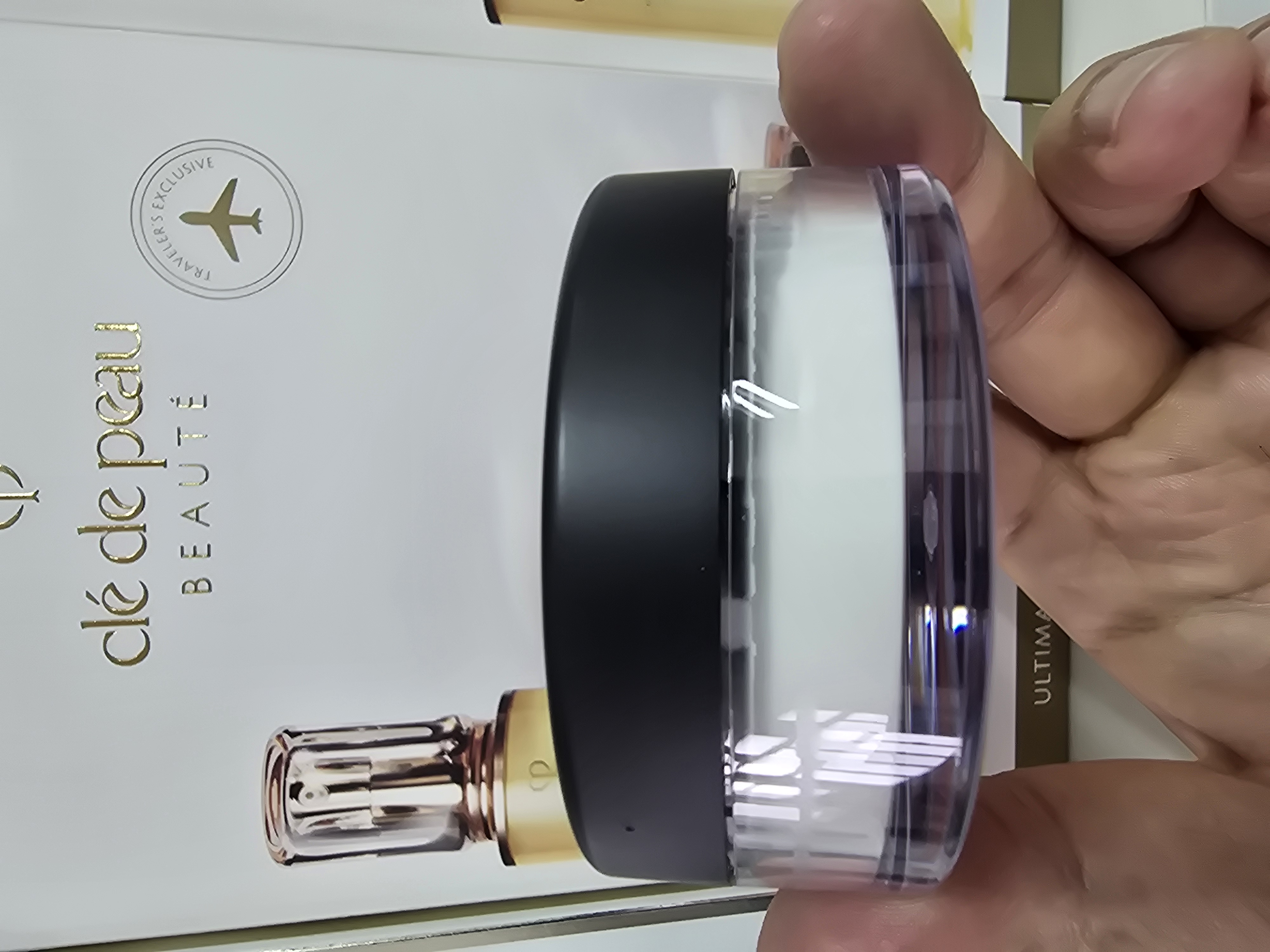 清貨價 make up forever高清散粉12g (透明）