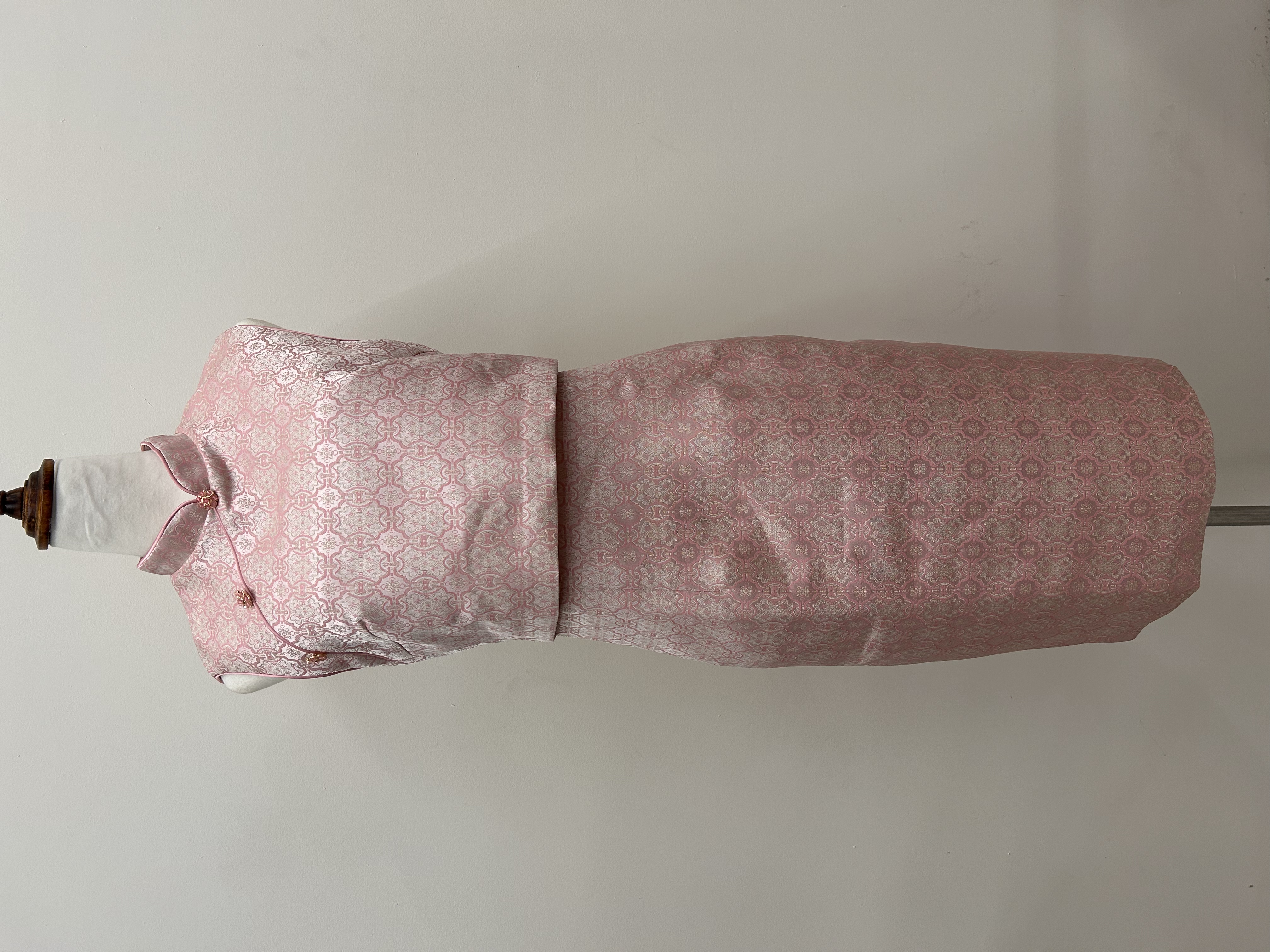 570.WB Retro Floral Sleeveless Qipao- Pink