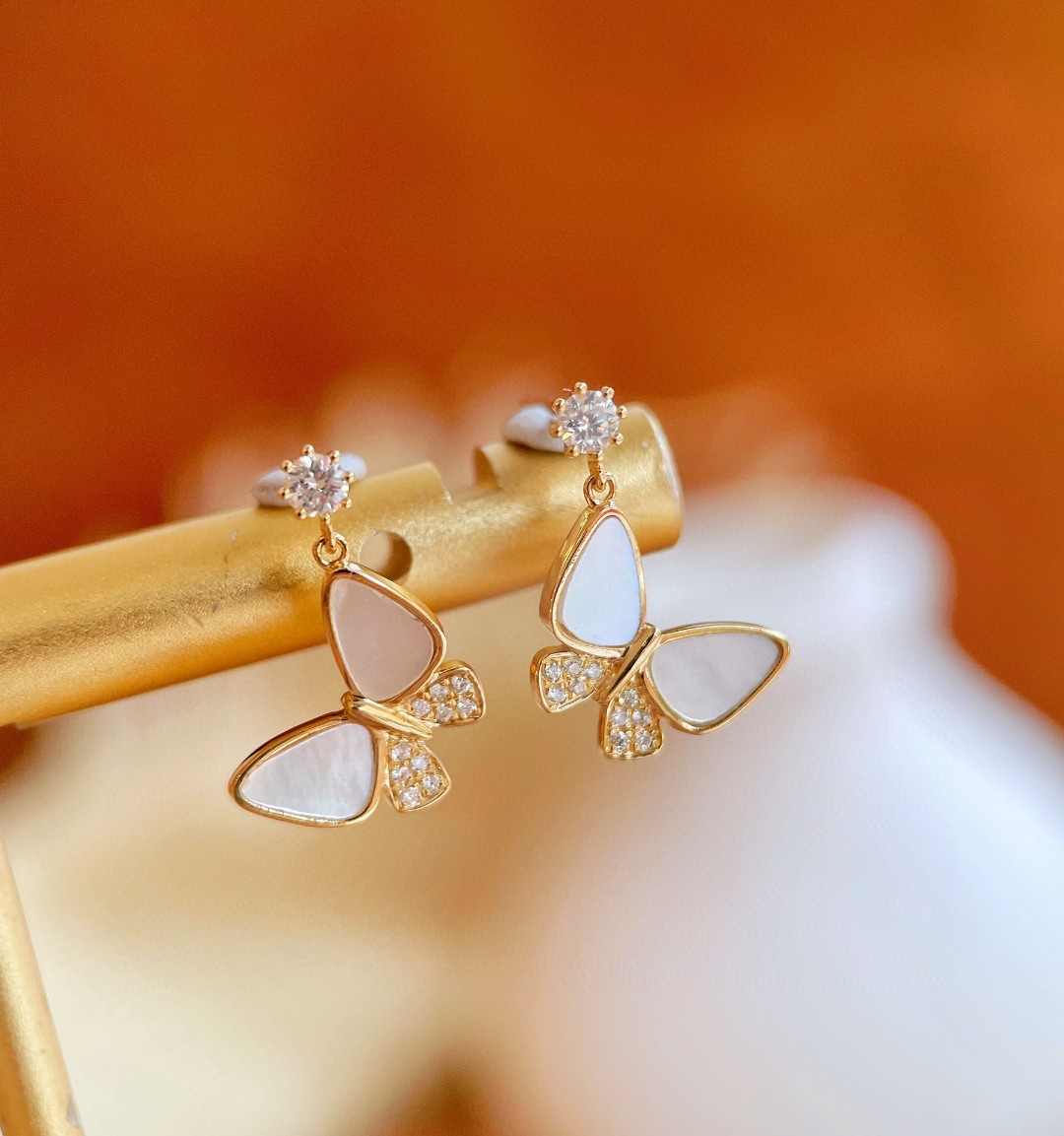 18K Mother of Pearl Diamond Earrings 