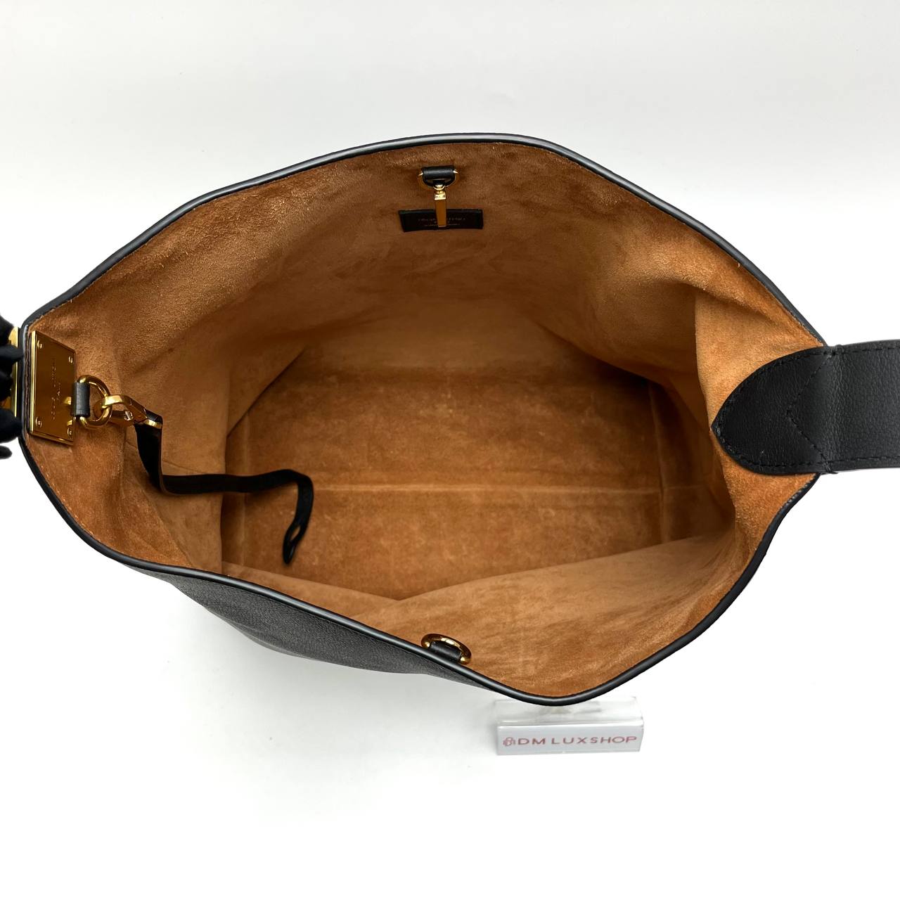 LV Low Key Hobo MM Black