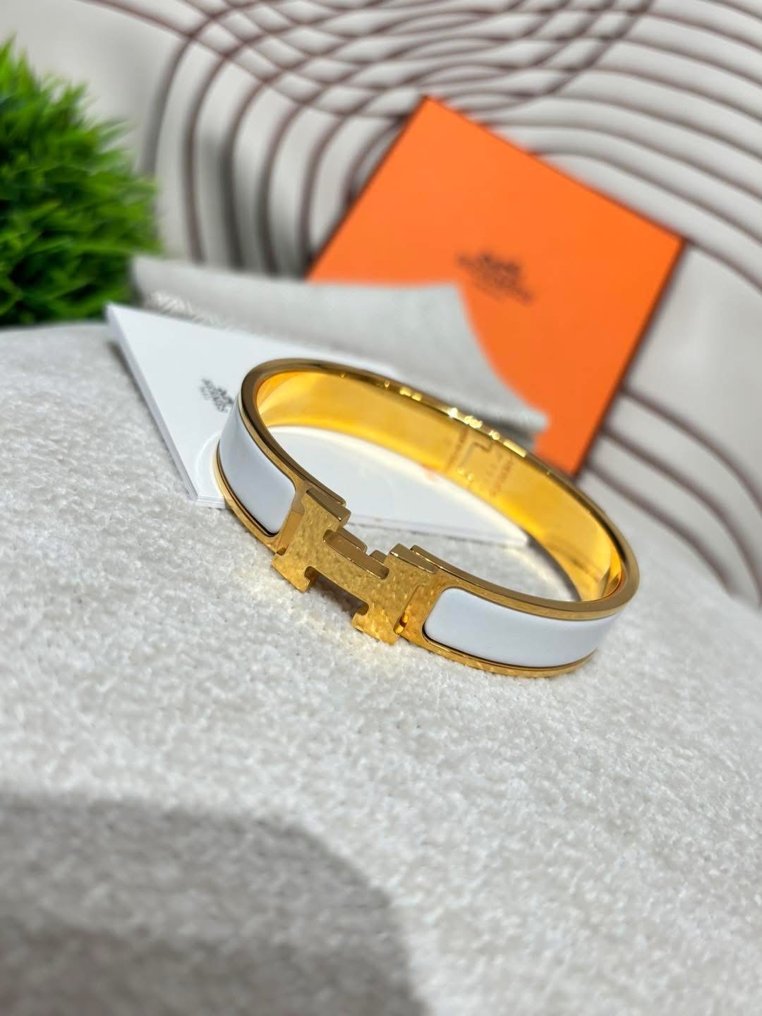 Hermes clic h bracelet 100%Authentic , 98%new ✅dust bag ✅box