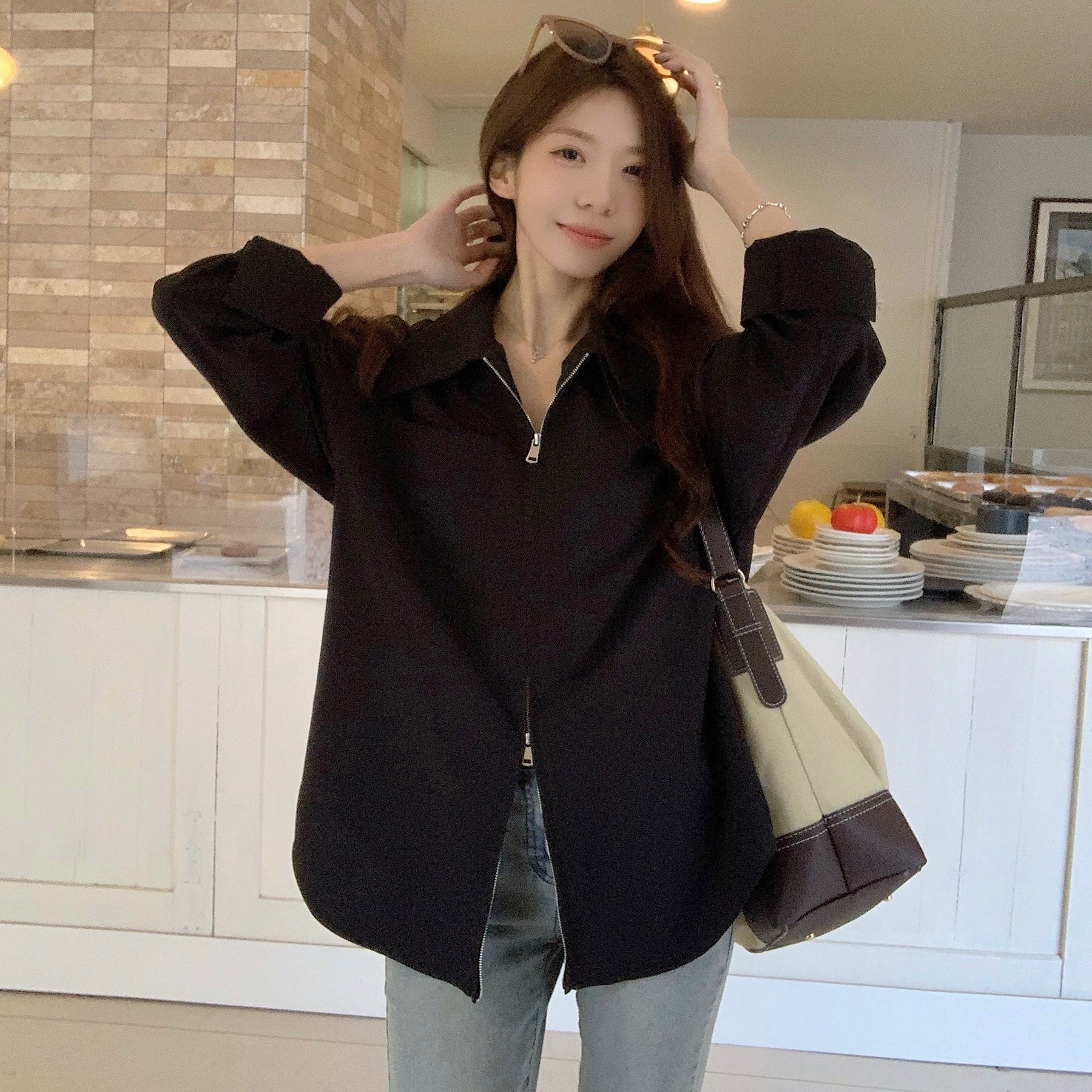 B268(66046) 法式气质翻领前排拉链单口袋下摆大开角3色衬衫上衣