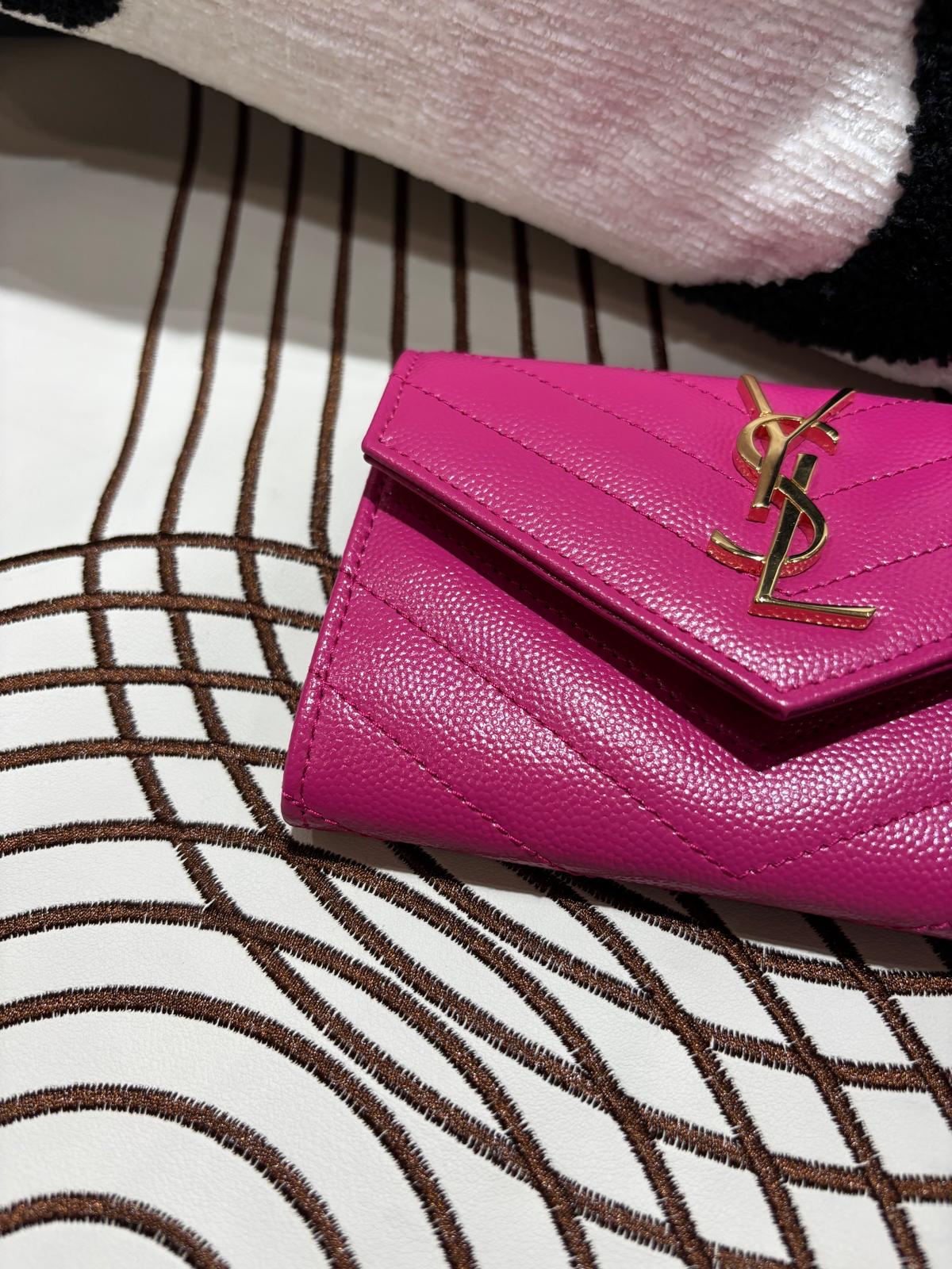 YSL SAINT LAURENT Caviar Cassandre Card Holder 粒紋小牛皮卡套  Card Holder Calfskin 100%Authentic, 99%New 