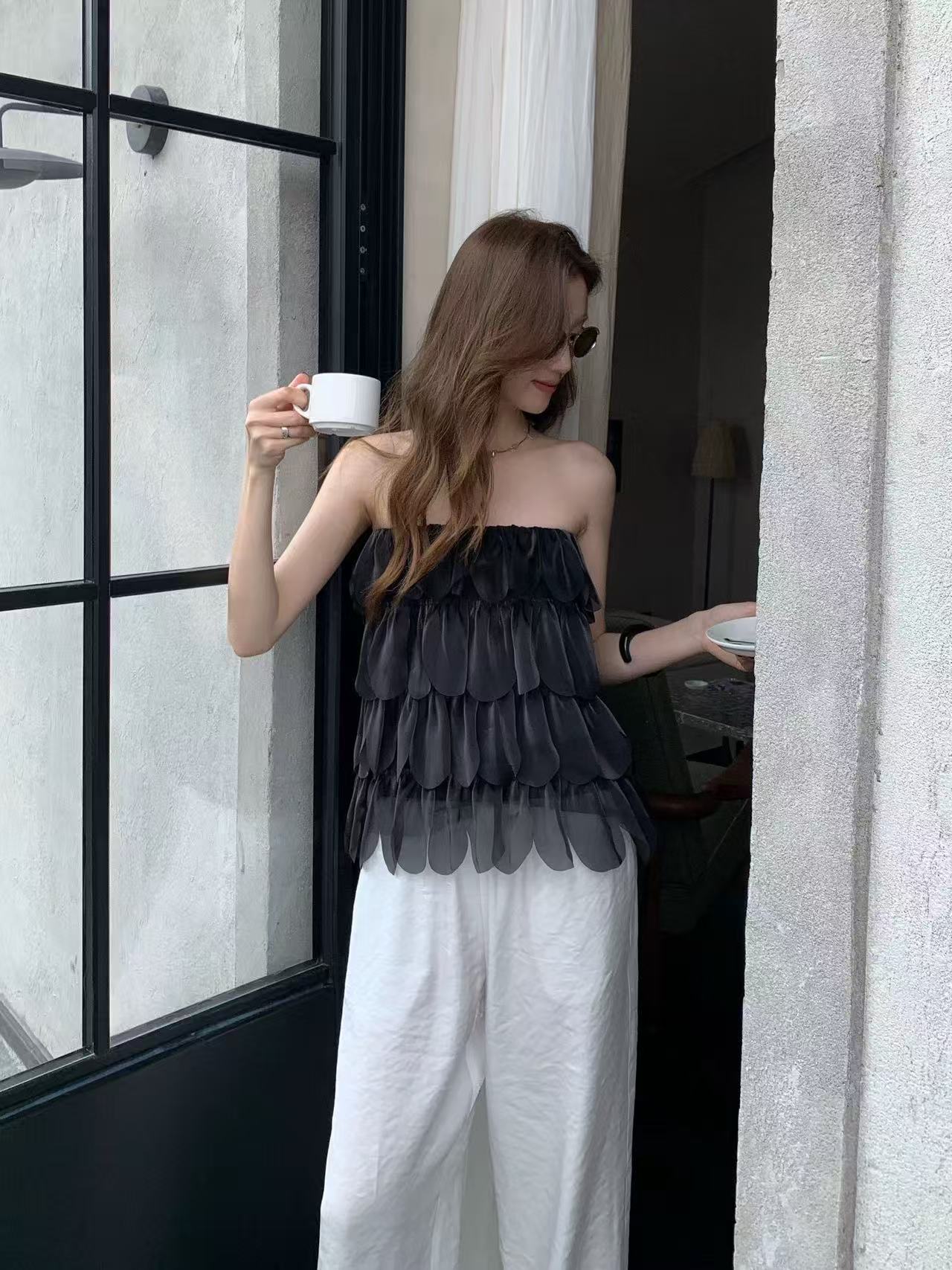 TP327风层叠花瓣抹胸