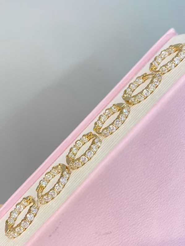 18K Diamond Earrings 