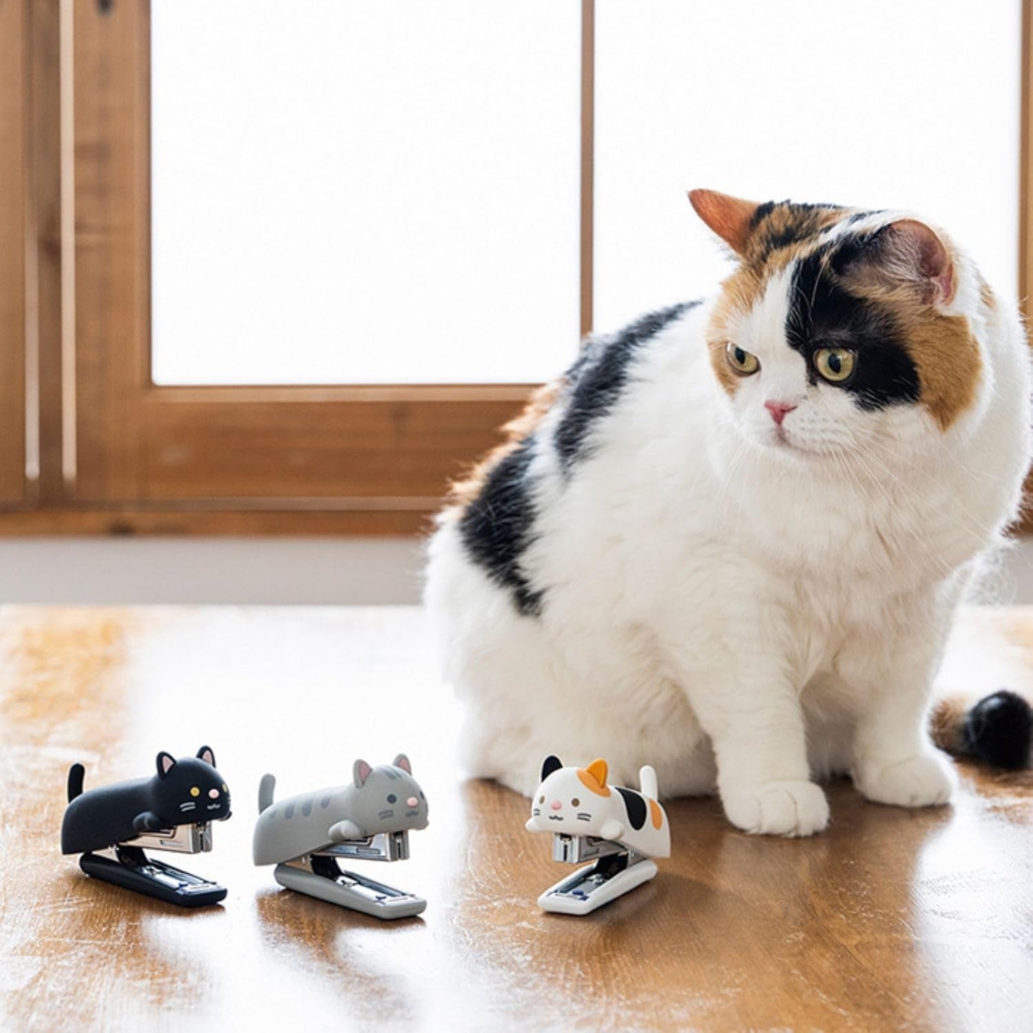 現貨｜日本製 MAX 三色貓 矽膠套釘書機 HD-10NX/S MIKENEKO (ZH90236)