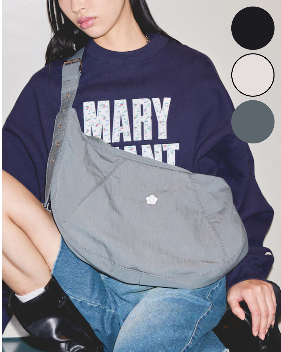 日本代購【﻿ 2026新色 日本直送 MARY QUANT × PUBLUX 別注 刺繡 花花logo 尼龍 輕便 單肩袋 |  側孭袋  | one-point embroidery nylon shoulder bag 】