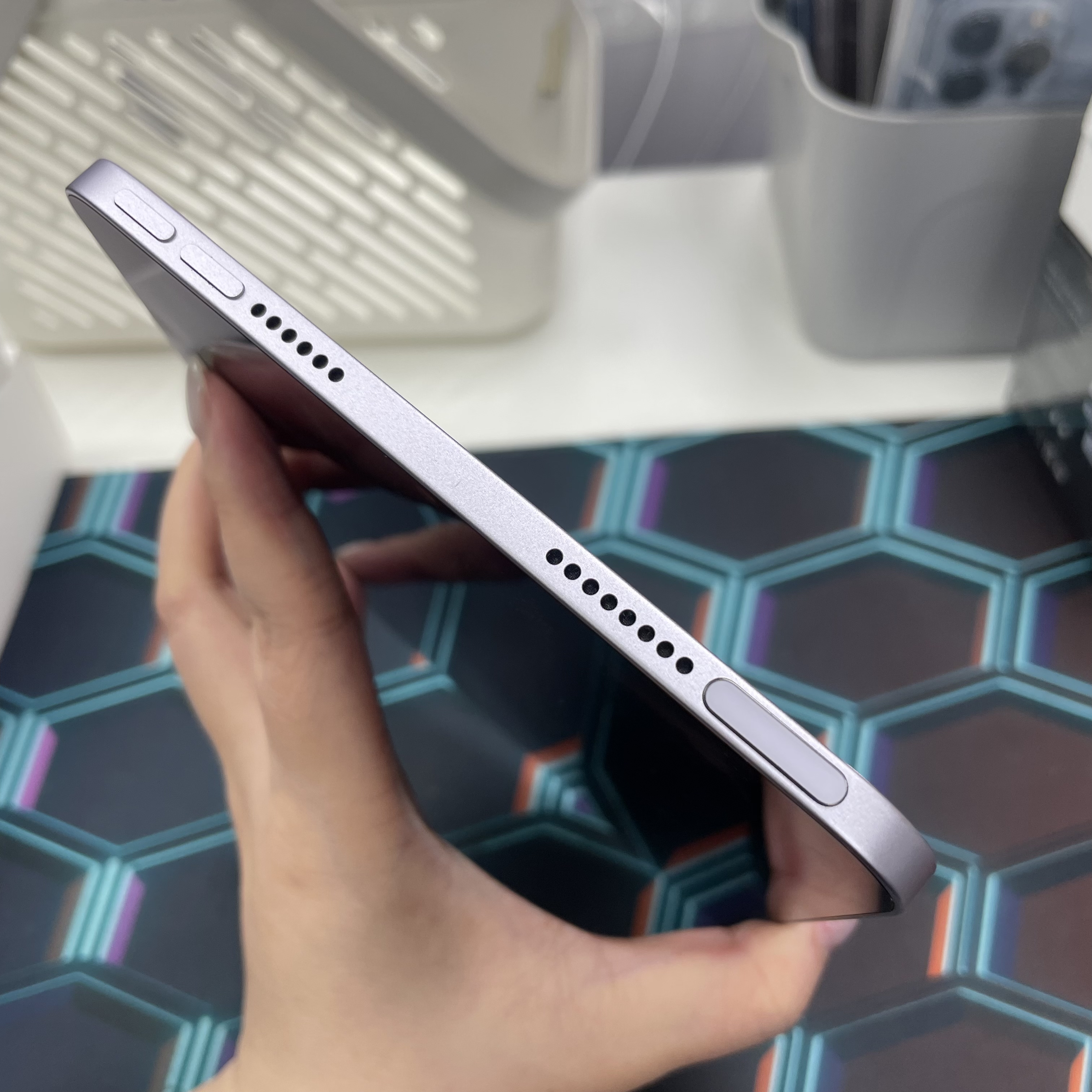 *6595 iPad mini 7 未使用品 128GB WIFI版 紫色 purple