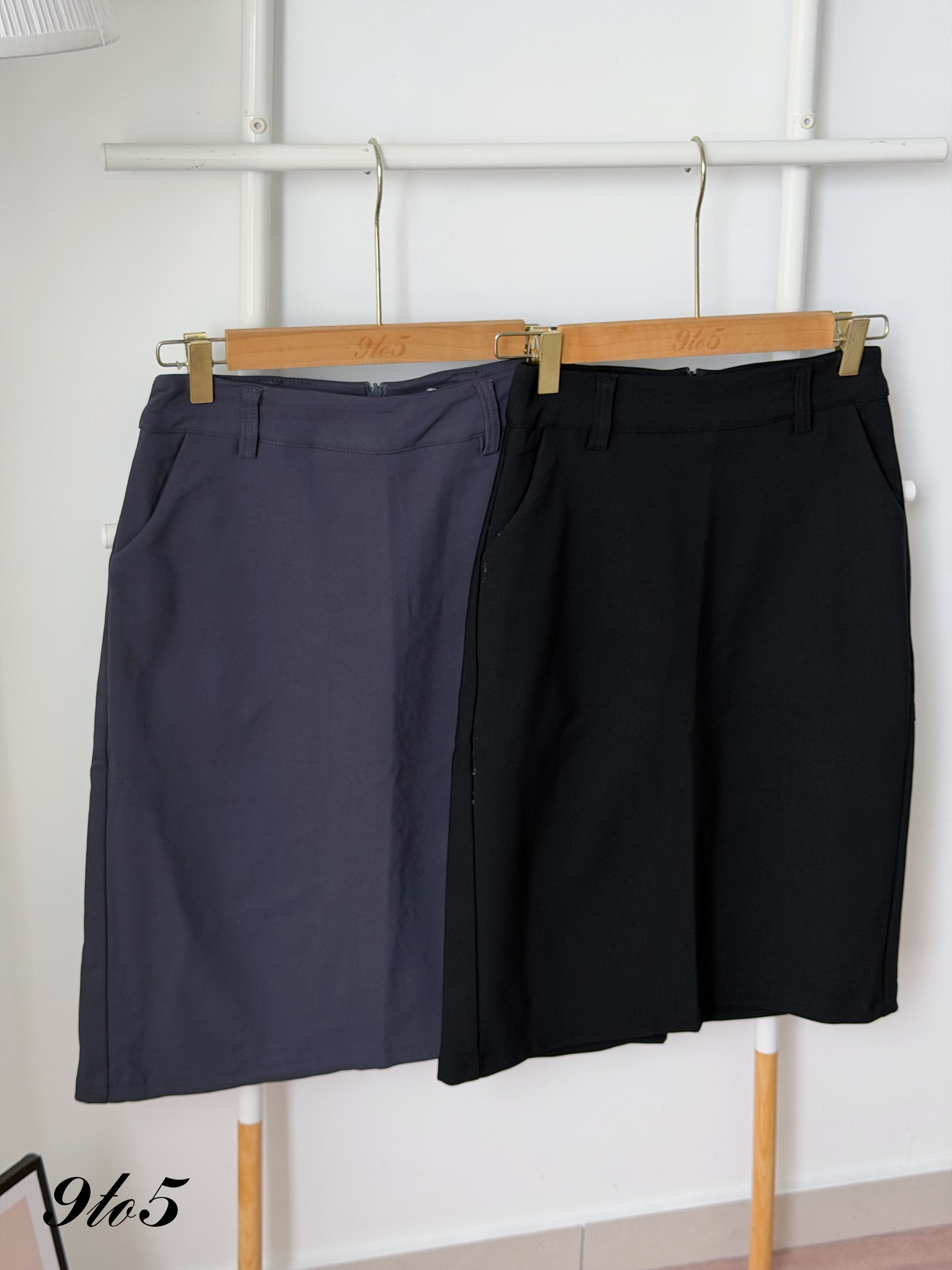 S2028 Midi Pencil Skirt - Black & Grey