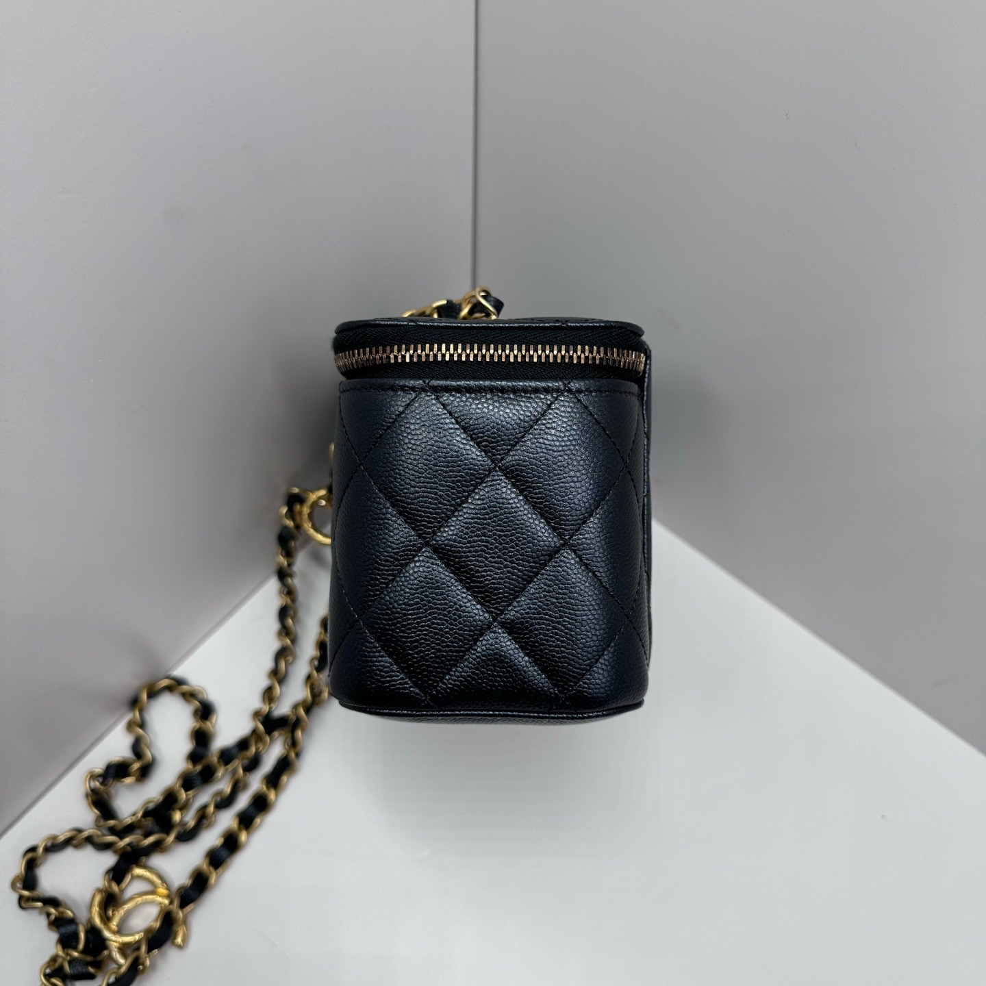 [Unused Item] Chanel 24S vanity bag 