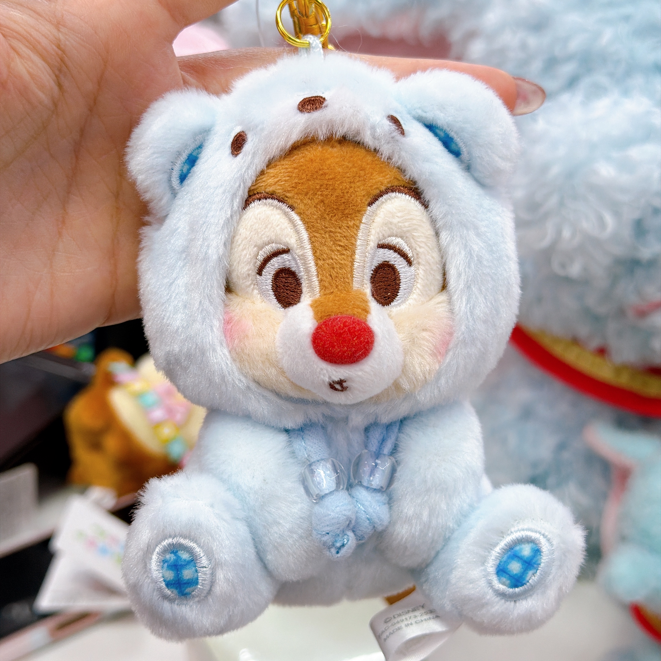 日本直送東京迪士尼chip and dale 扮熊仔公仔掛飾