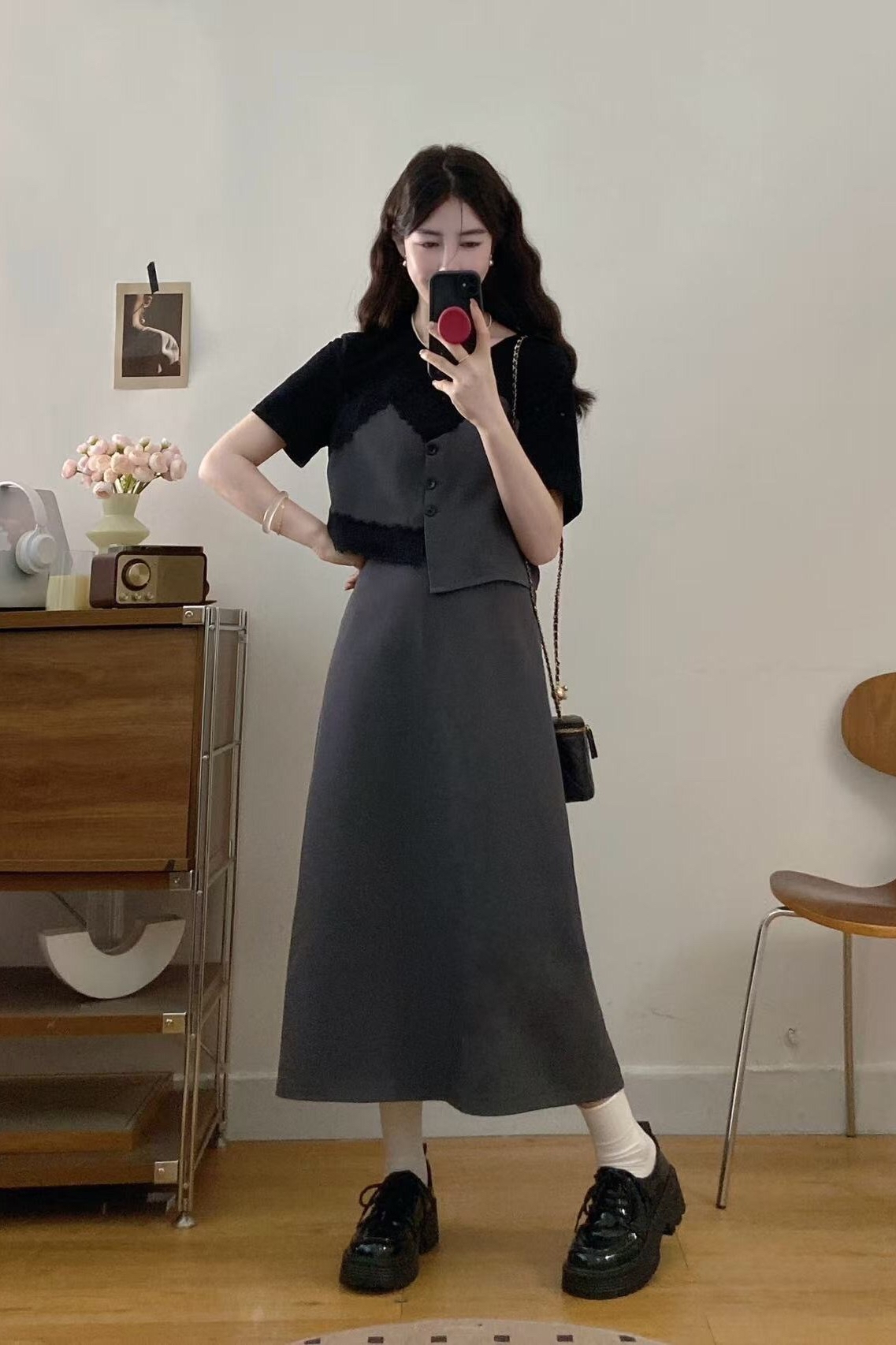 B365(1970长) 长款韩版气质假两件拼接蕾丝边吊带上衣与长裙灰套装