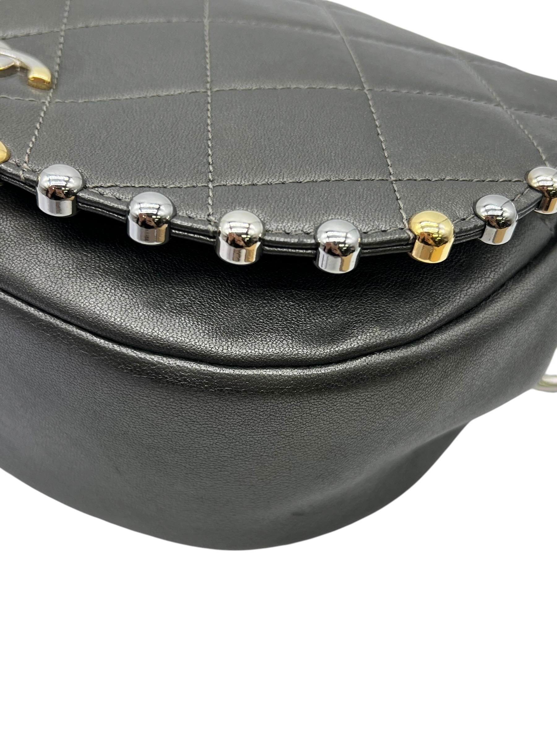 Pre-owned CHANEL Studded Bubble Flap Bag / Product Code: 080305