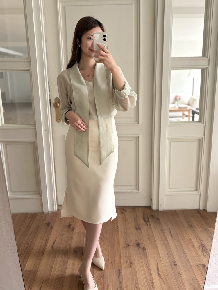 Pastel Mermaid Skirt (Ivory)