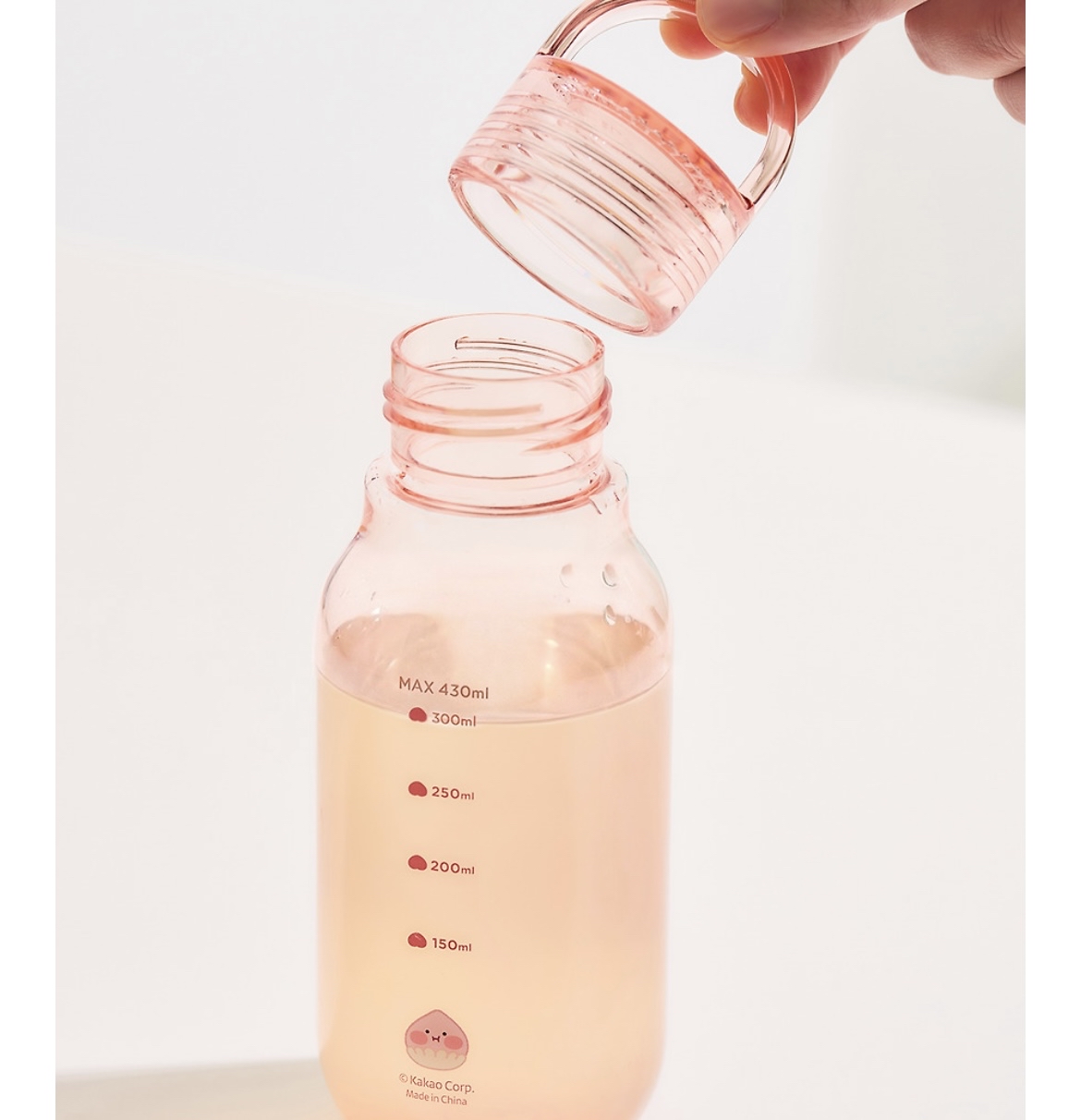 Kakao Friends Apeach 手挽蓋膠水樽430ml