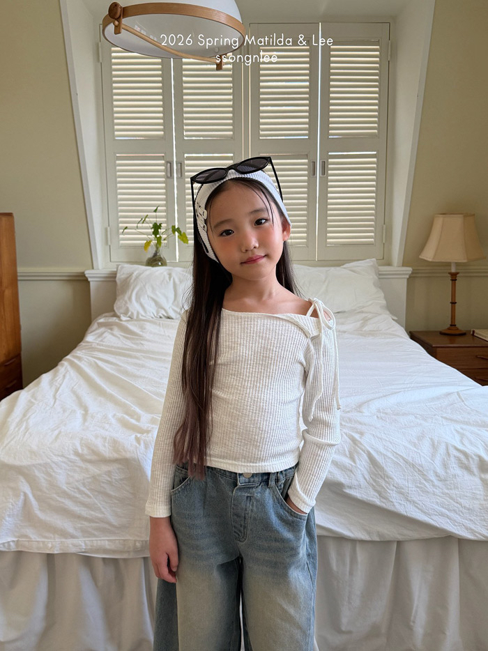 🇰🇷Matilda&Lee tee