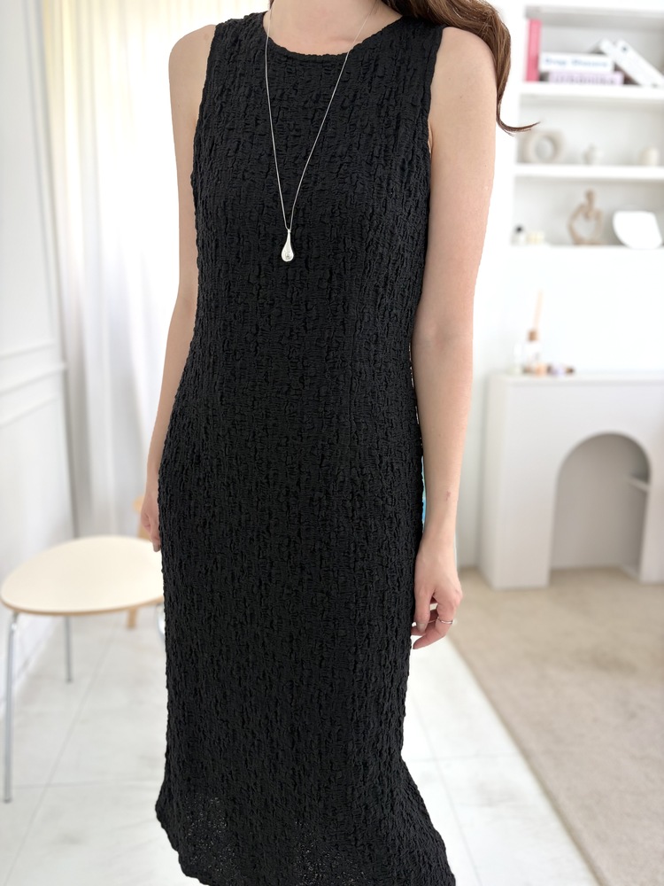 Ruched Slim Dress (Black)