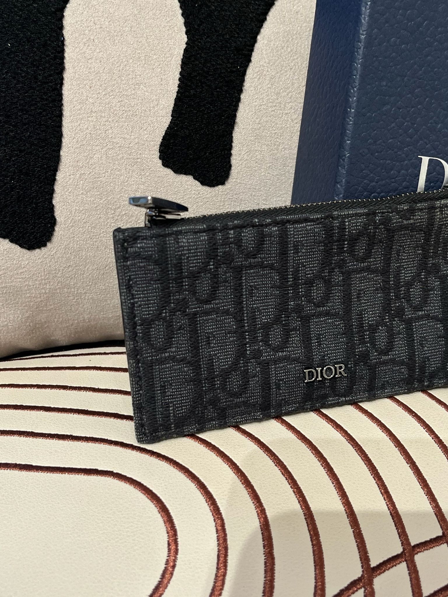 Dior Coin & Card case 100%Authentic, 95%New ✅Box