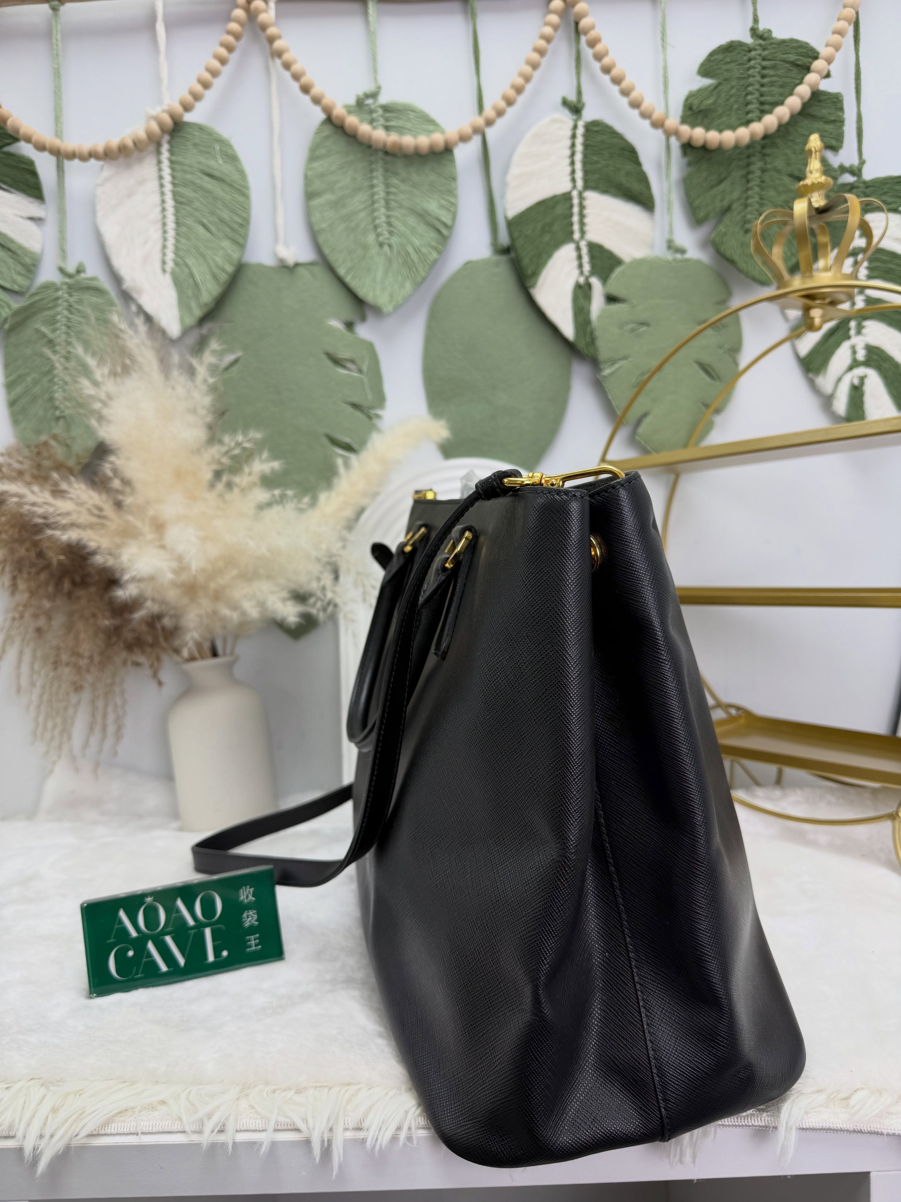 Prada 💼PRE OWNED 🛍️十字紋金Galleria Saffiano Leather Bag 🖤 