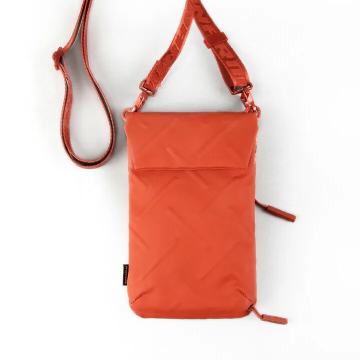 SKINARMA Sling Juno 防潑水尼龍胸口袋 ( 隨2.54cm 掛繩 )