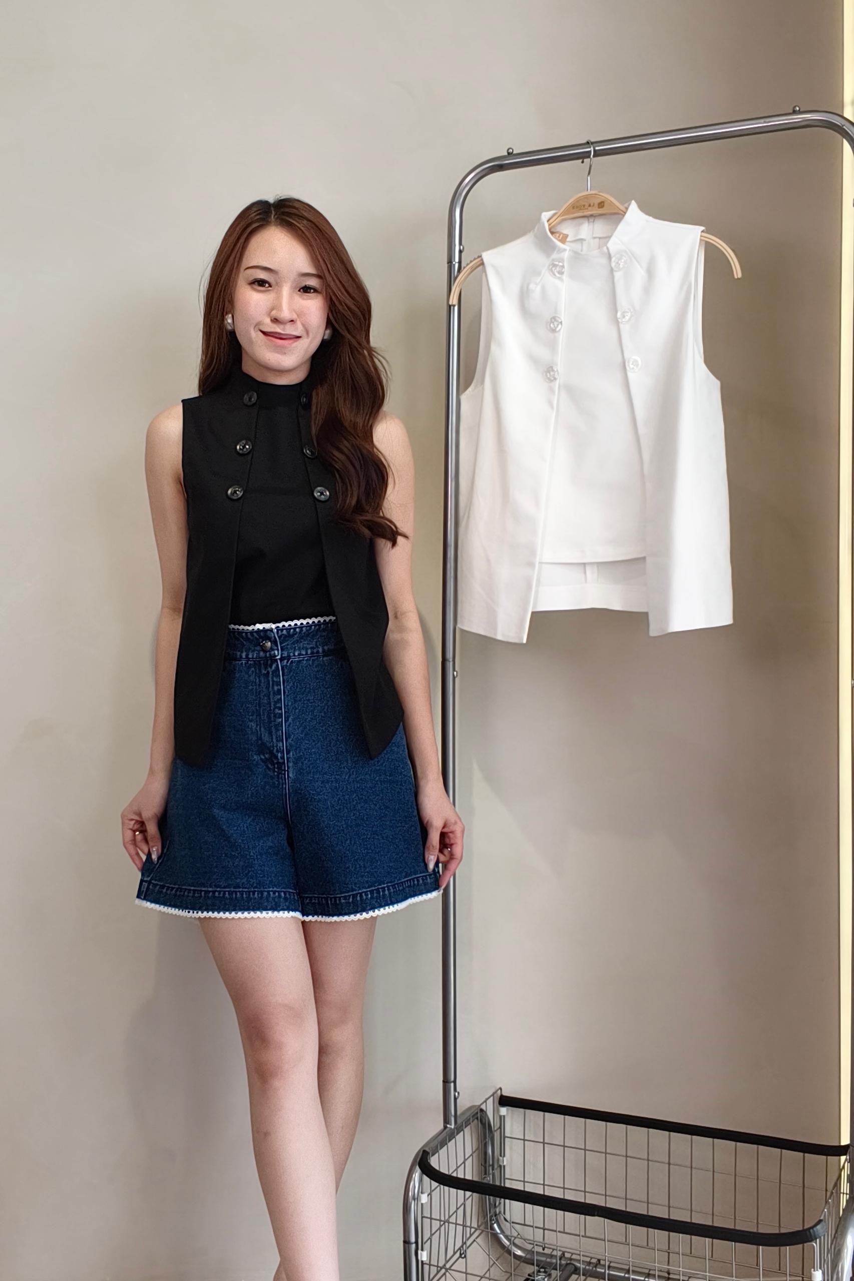 965408 Lace Trim High-Waist Denim Shorts