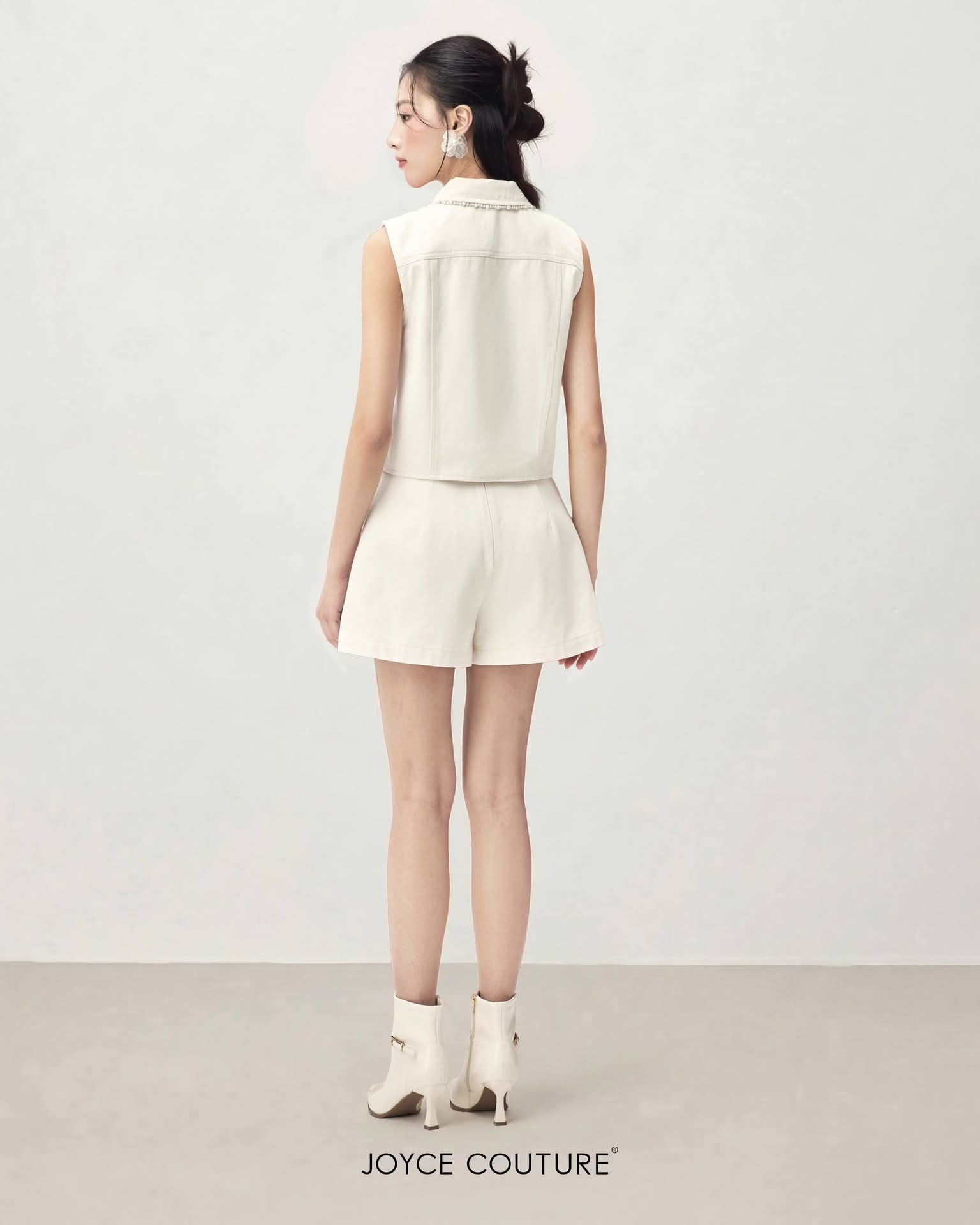 珍珠点缀牛仔上衣 T0212