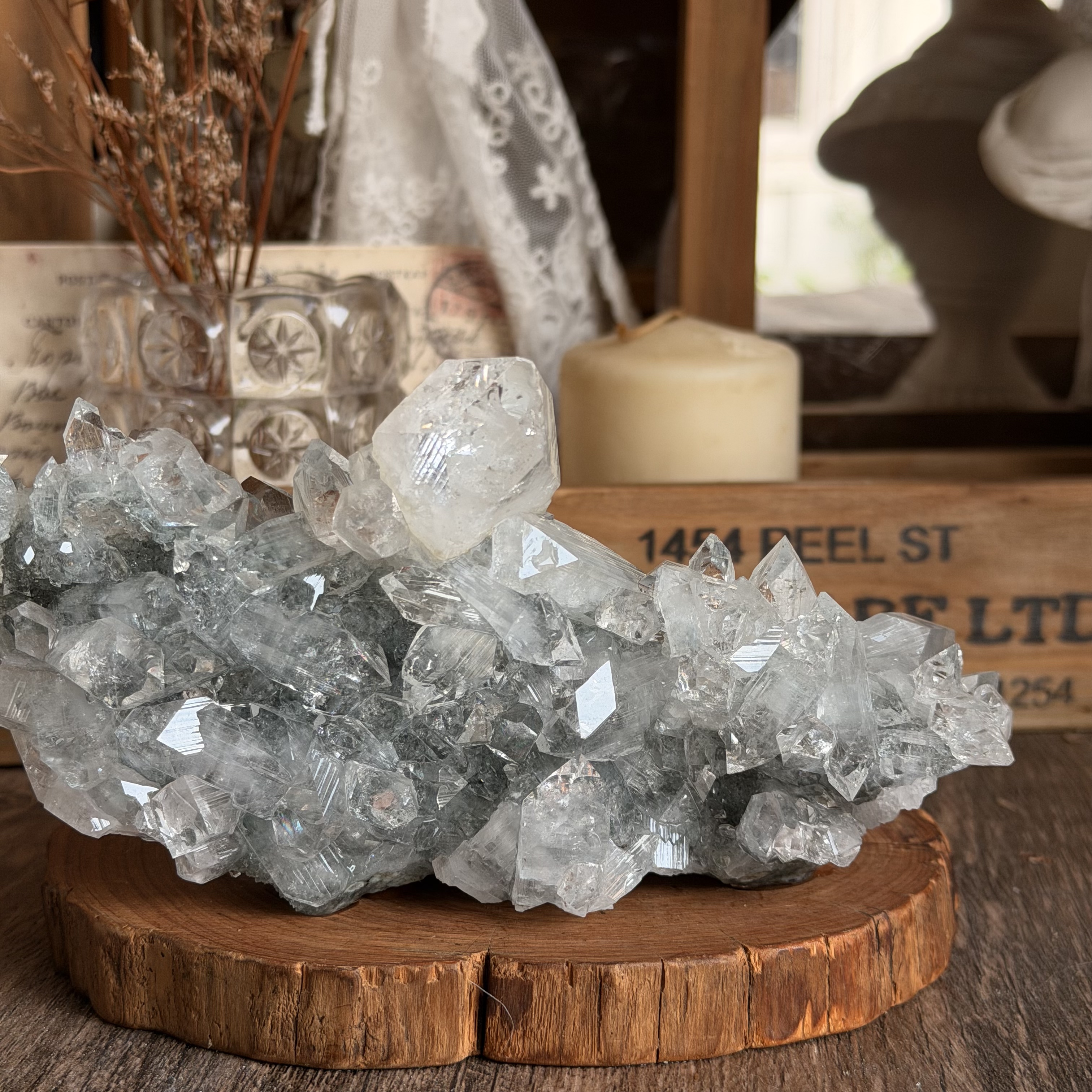 高級裸鑽魚眼石