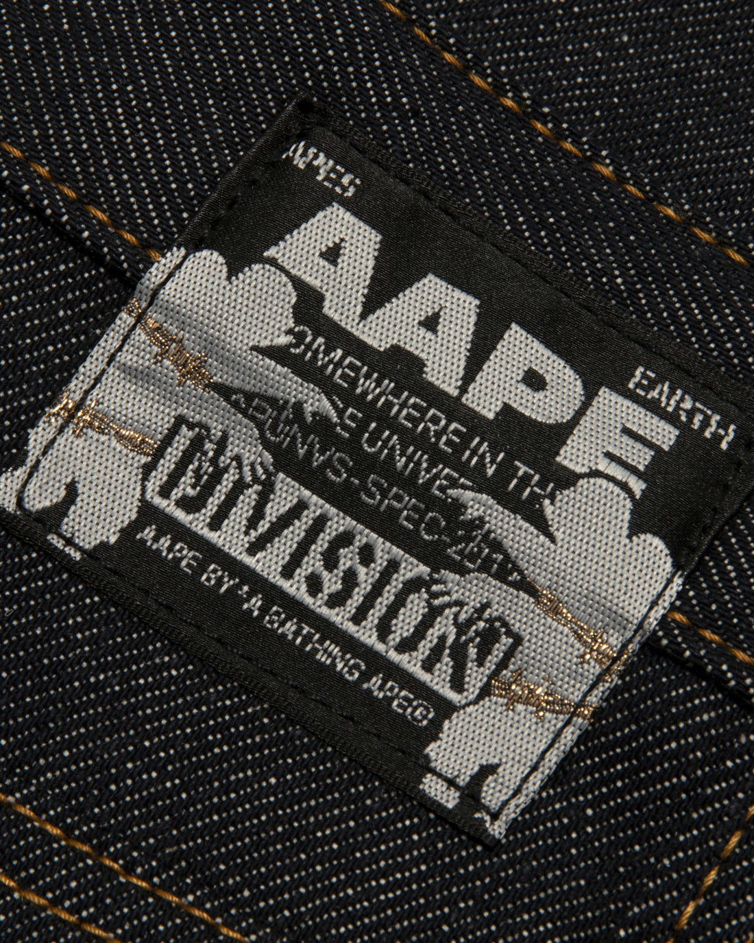 AAPE AAPEUNVS Main Jeans (D657XXR)