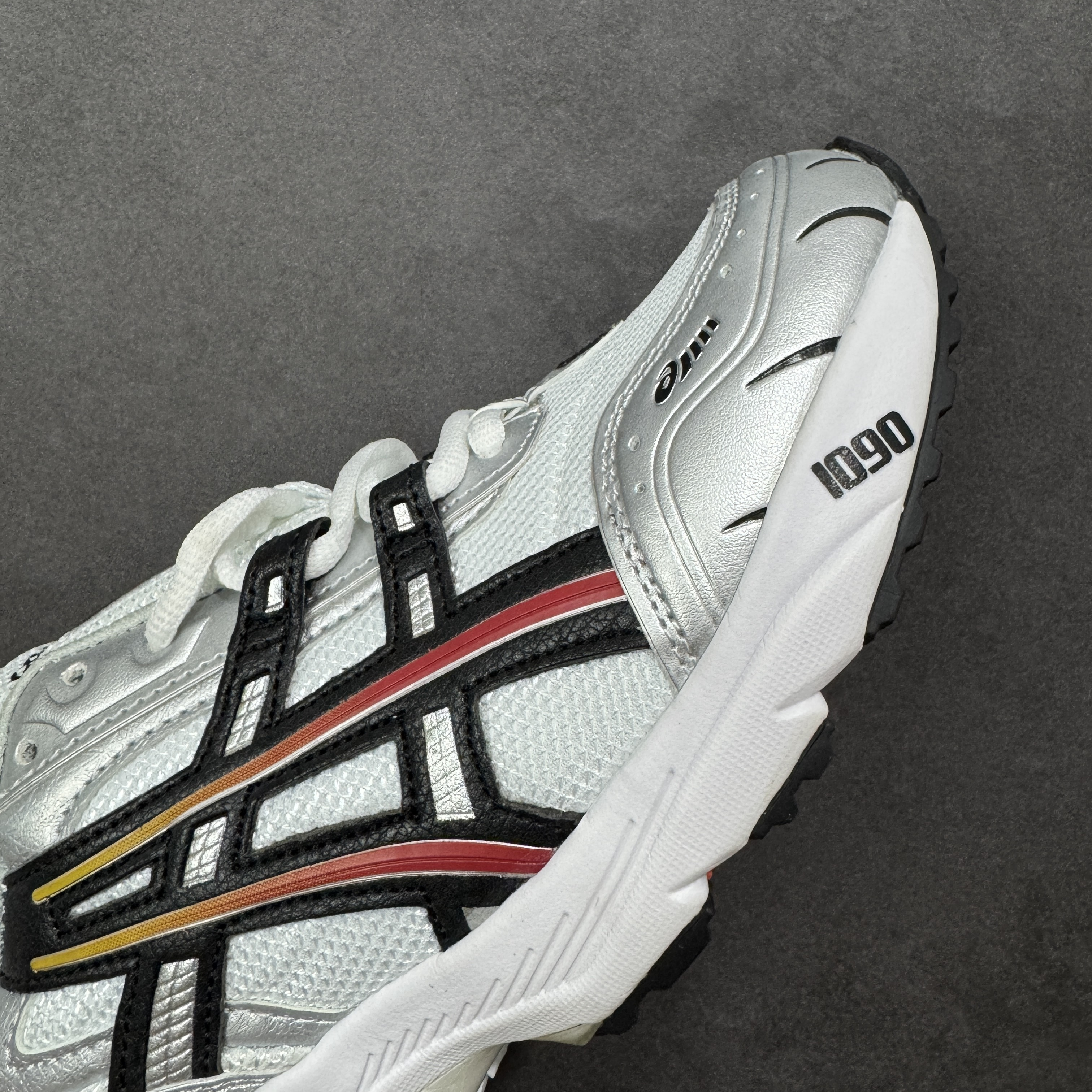 Asics GEL-1090 1021A285-100