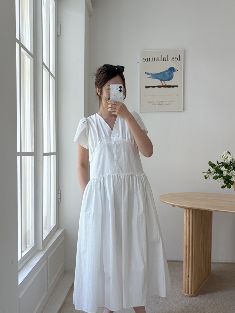 Airy Button Front Long Dress (White)