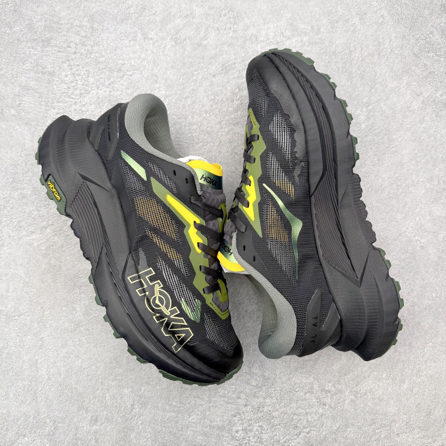 Hoka One One Mafate X