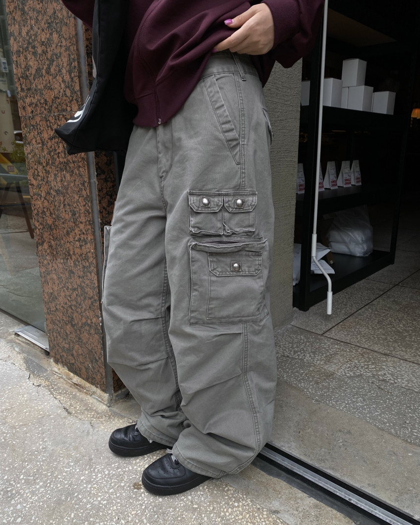 Cotton Wide-Leg Cargo Pants(Unisex)