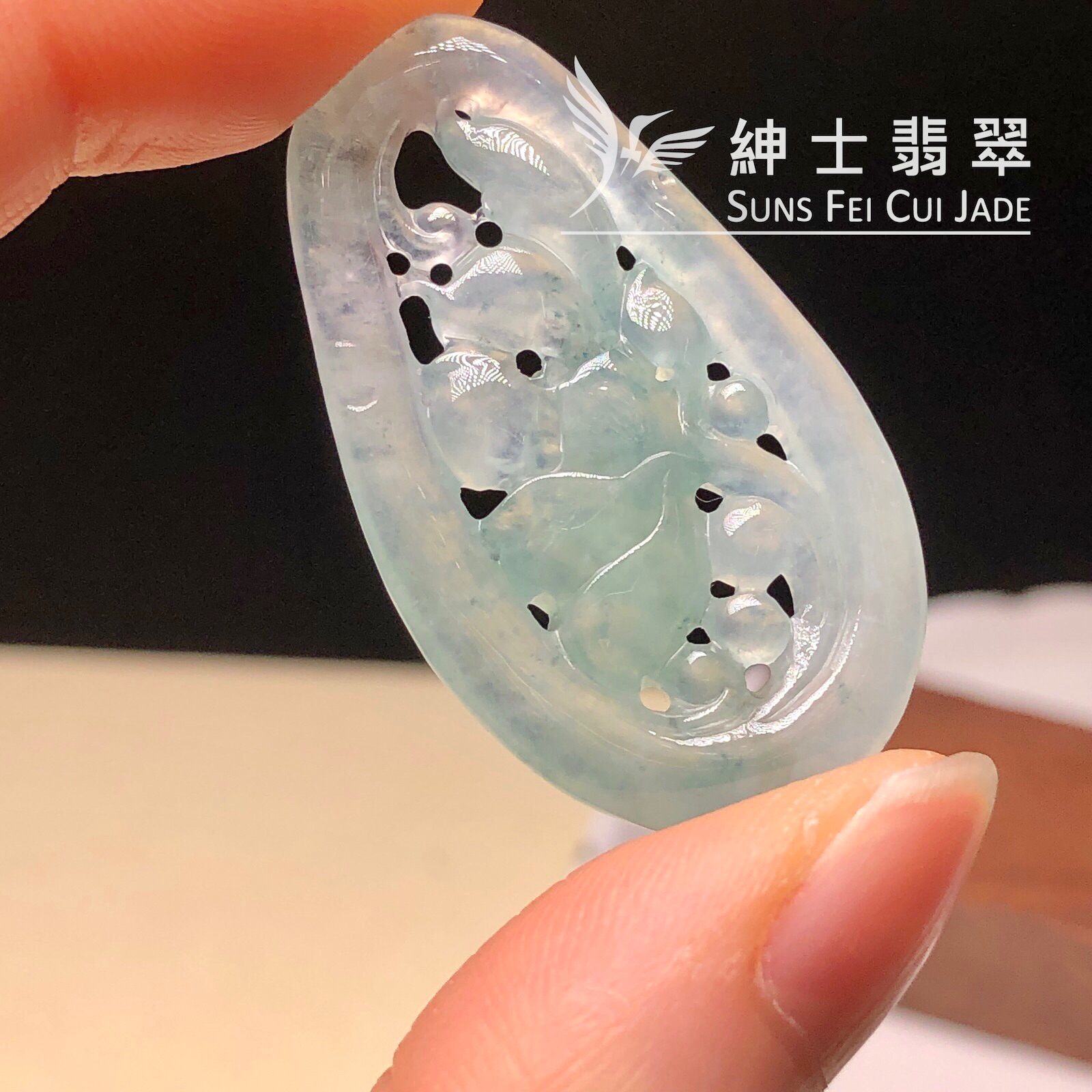 YK01106  糯冰翠色蓮花吊墜