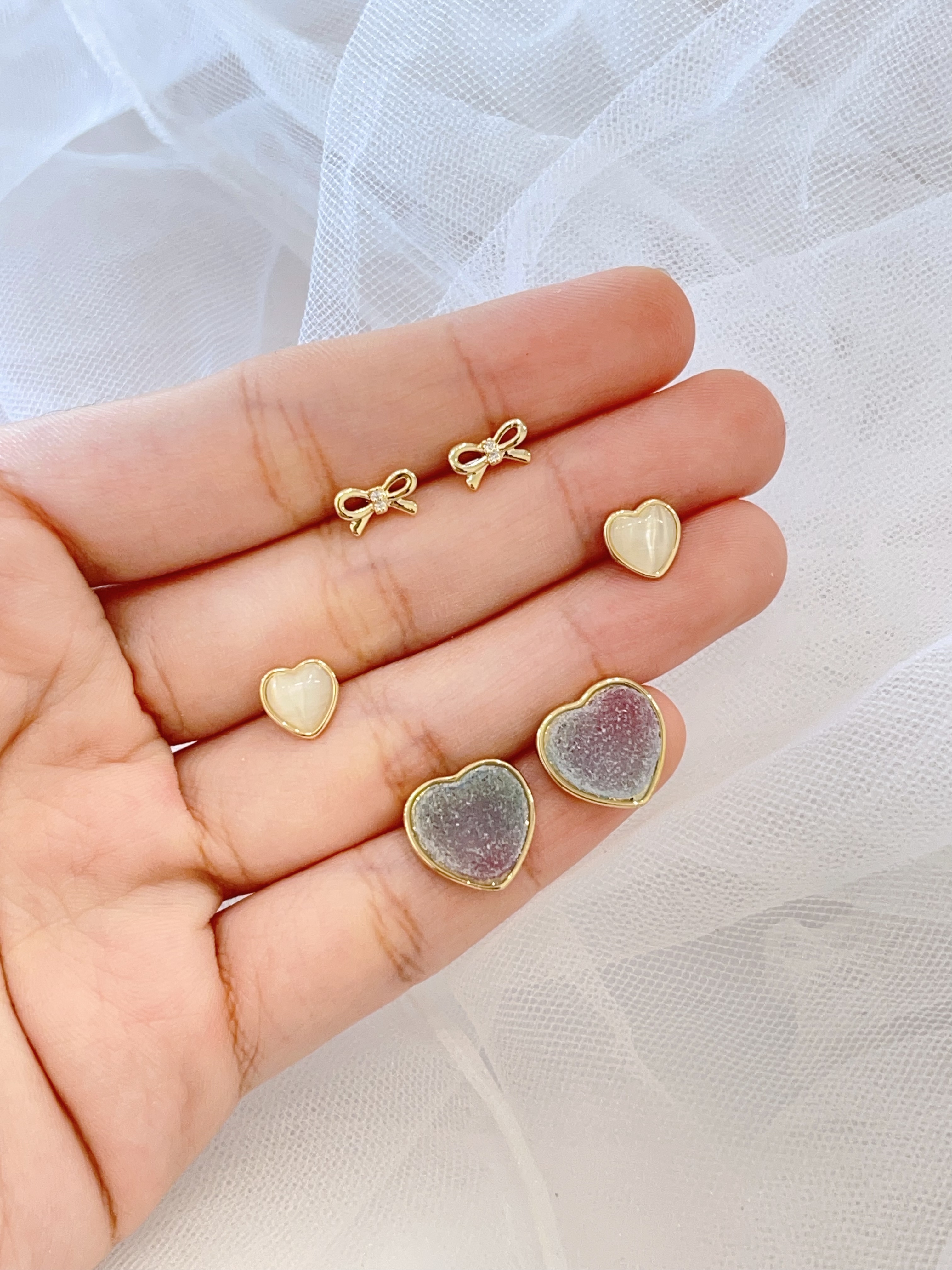 毛绒渐变爱心耳环套装