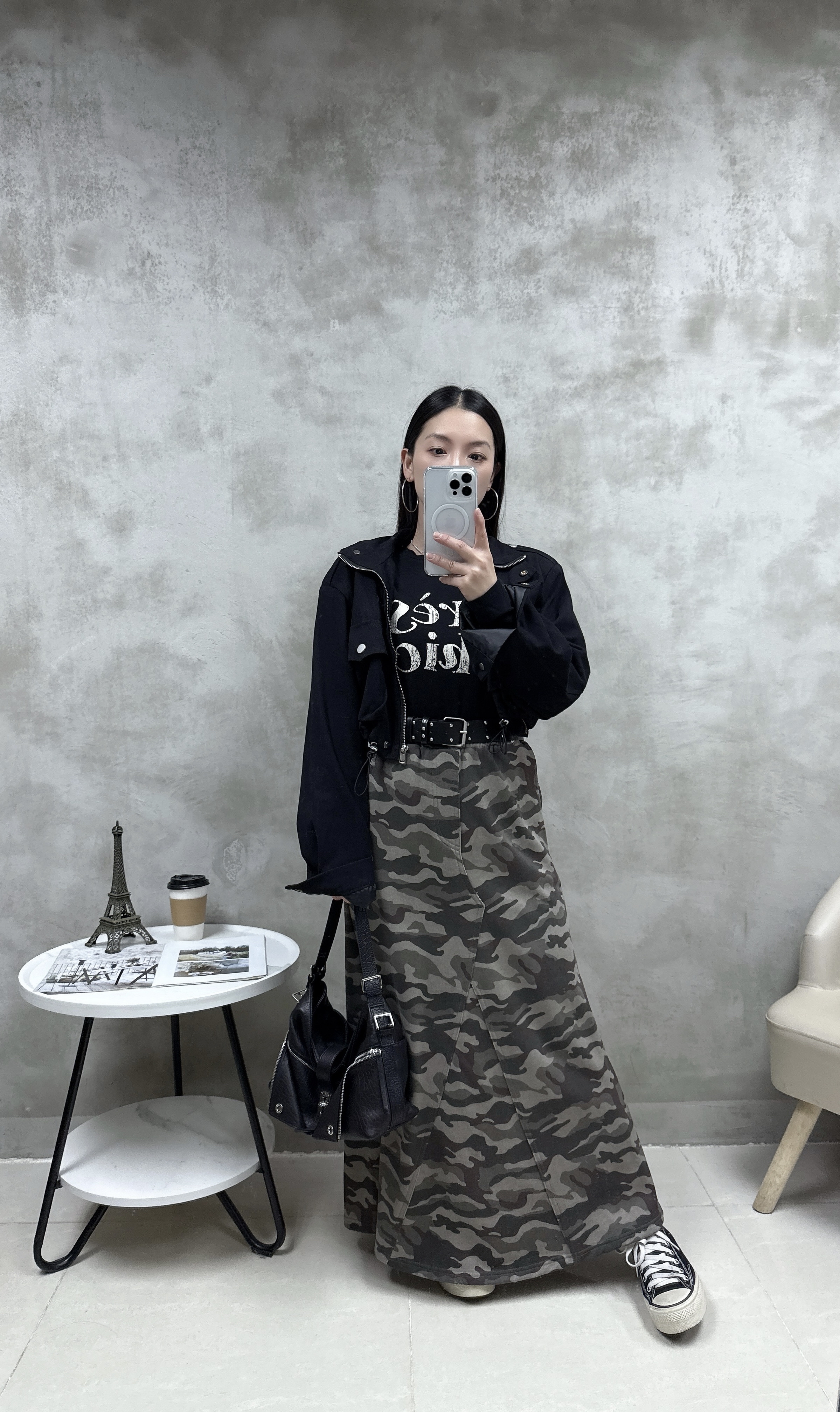  小企領扯布料外套