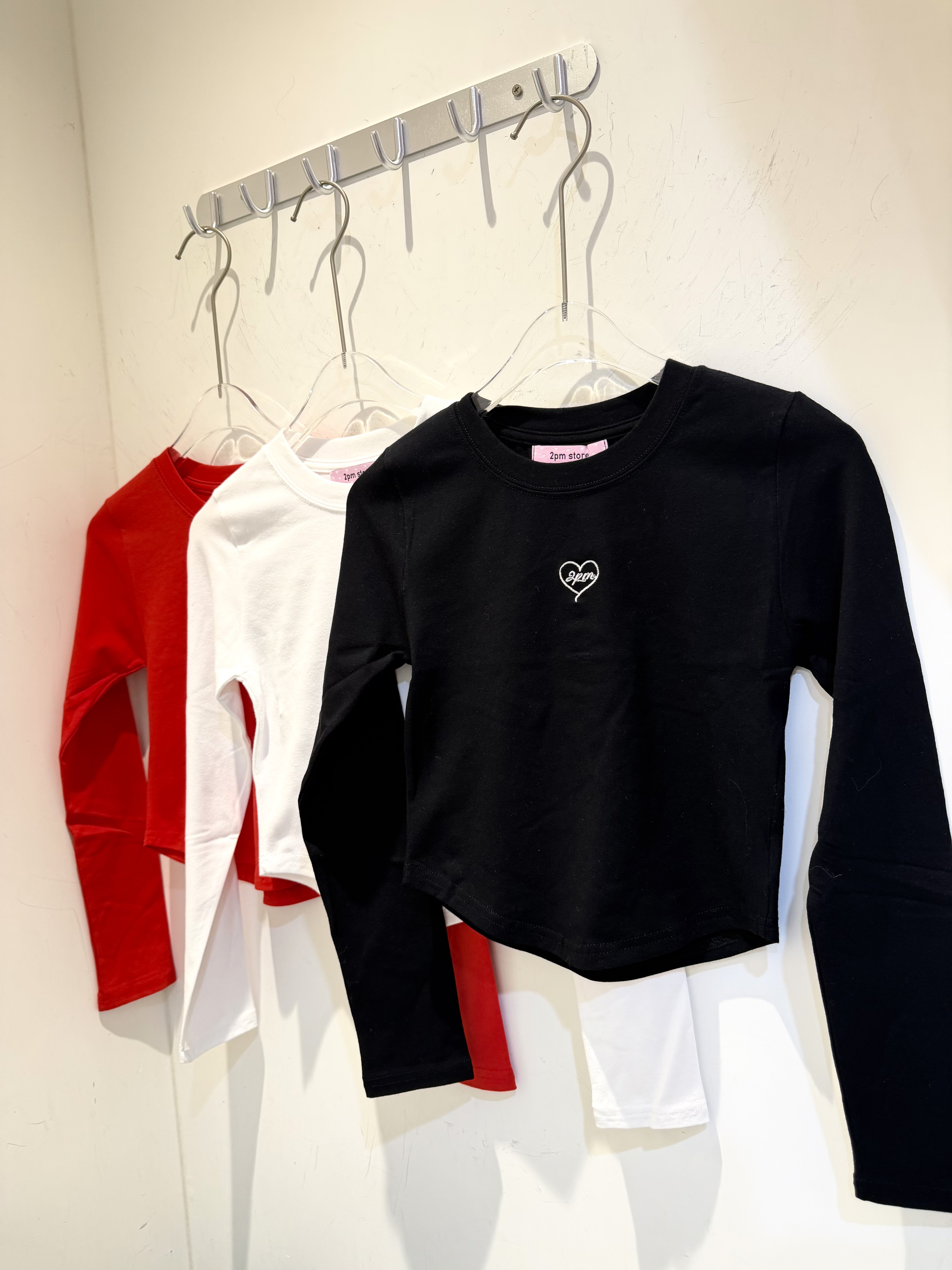 (黑/白售罄❌)誰穿誰瘦！2PM🎀U-shaped Crop top✨