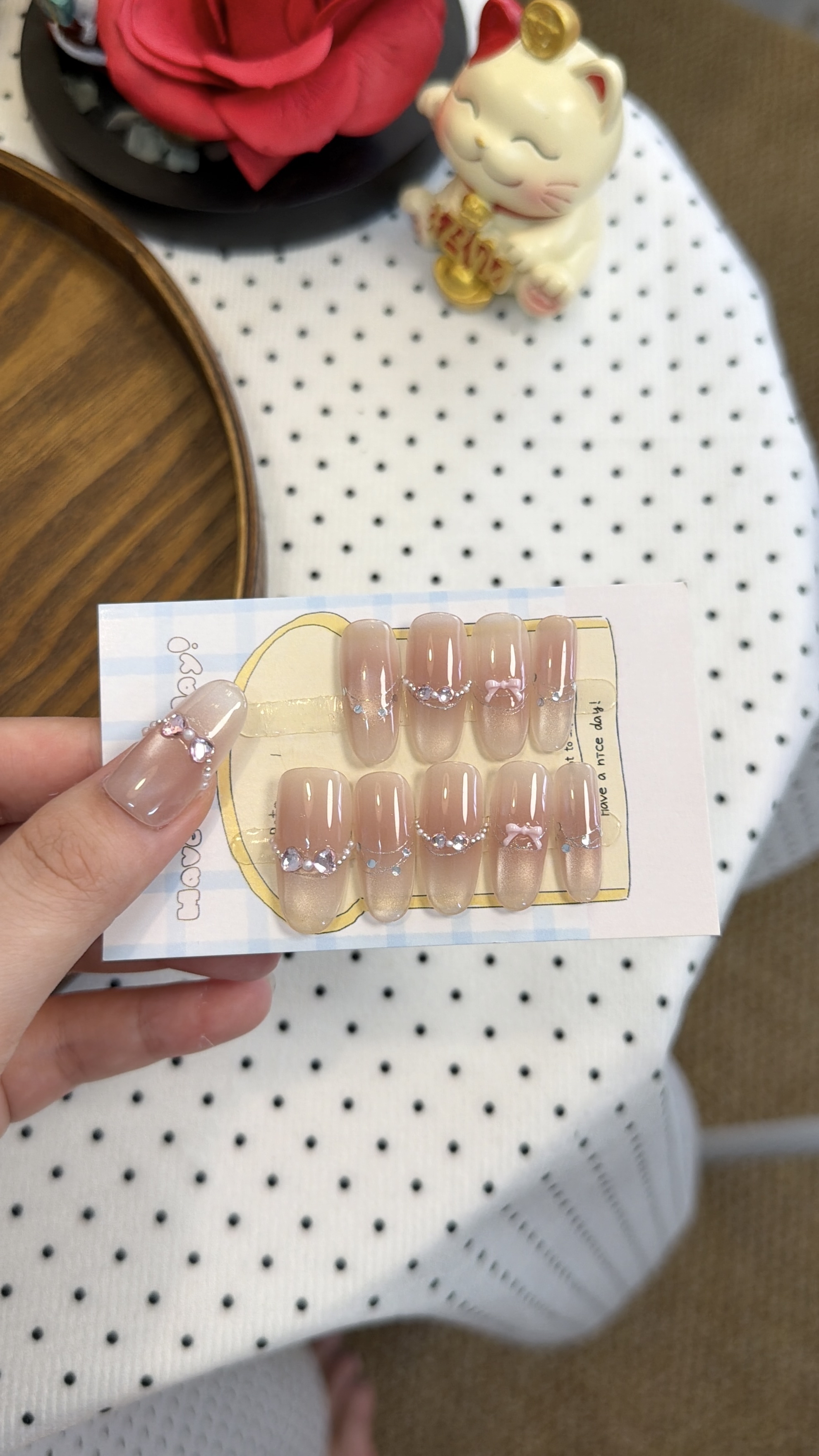 温柔裸杏 中椭圆
