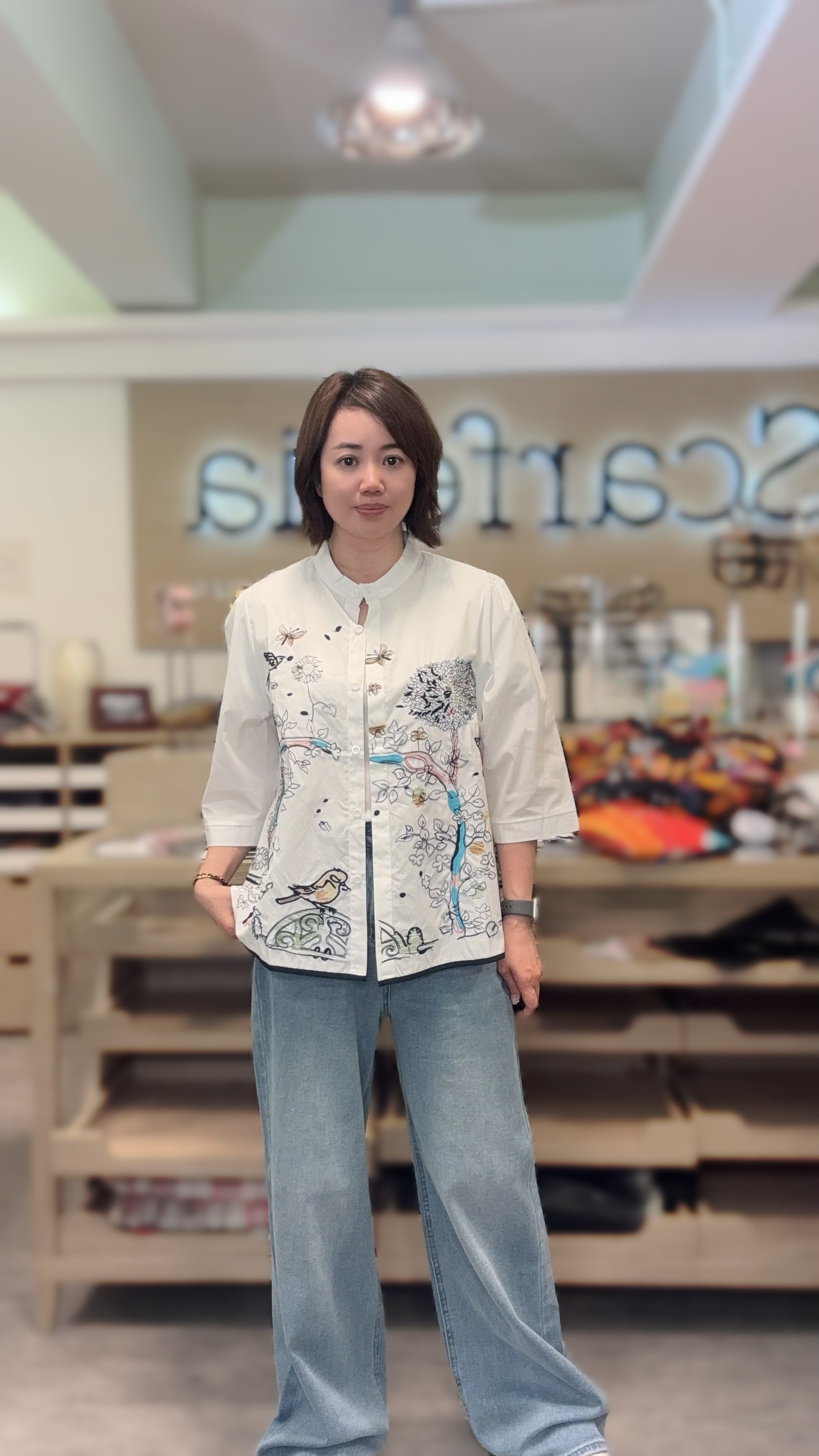 [訂購] A42  手工刺繡衫