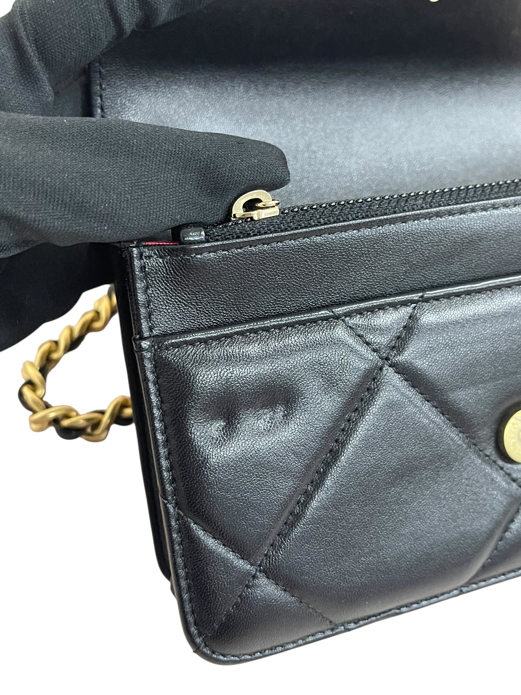 Pre-owned Chanel 19 WOC/ Product Code: 26060809