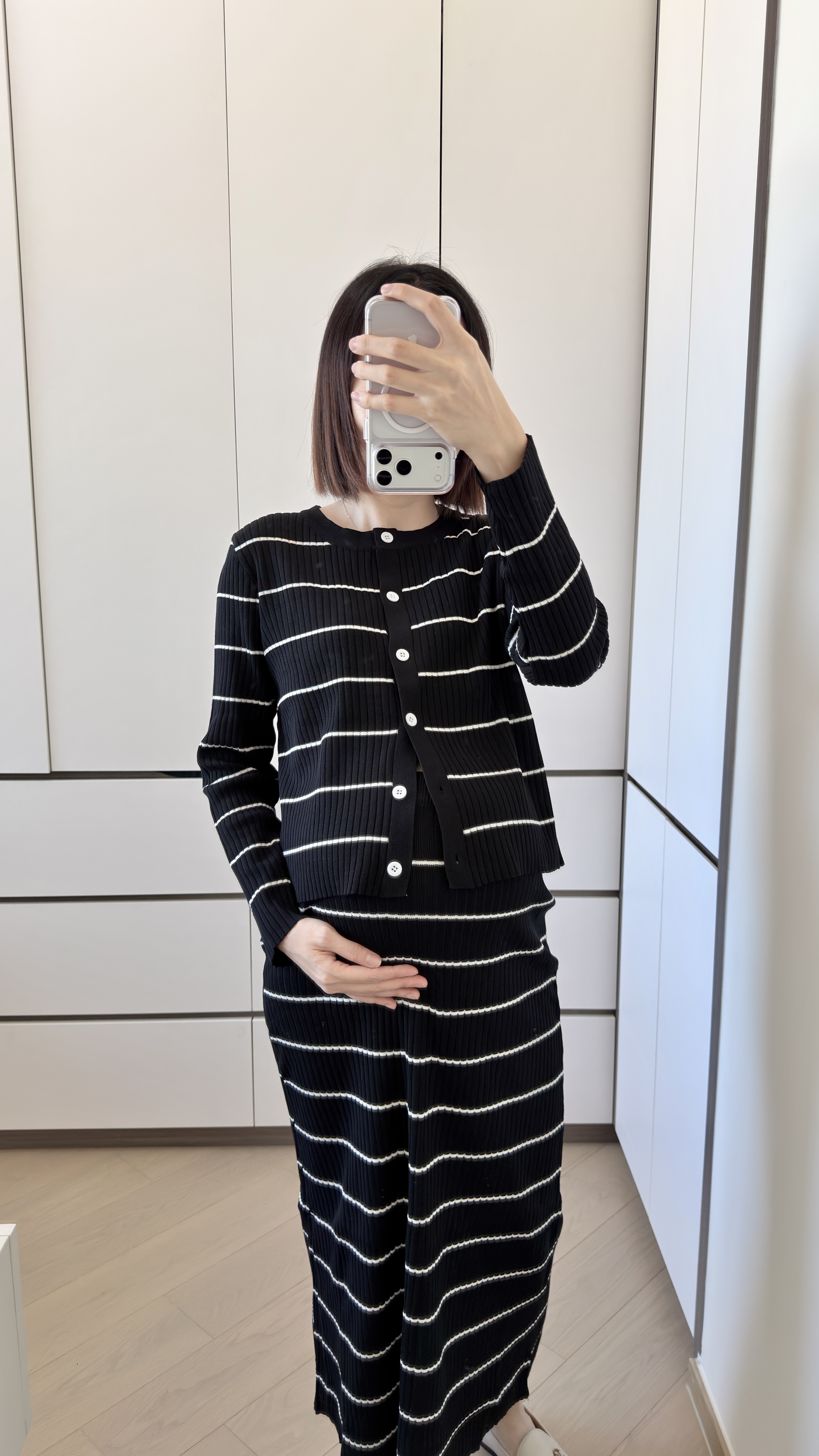 THE ÉLISE STRIPED KNIT SET