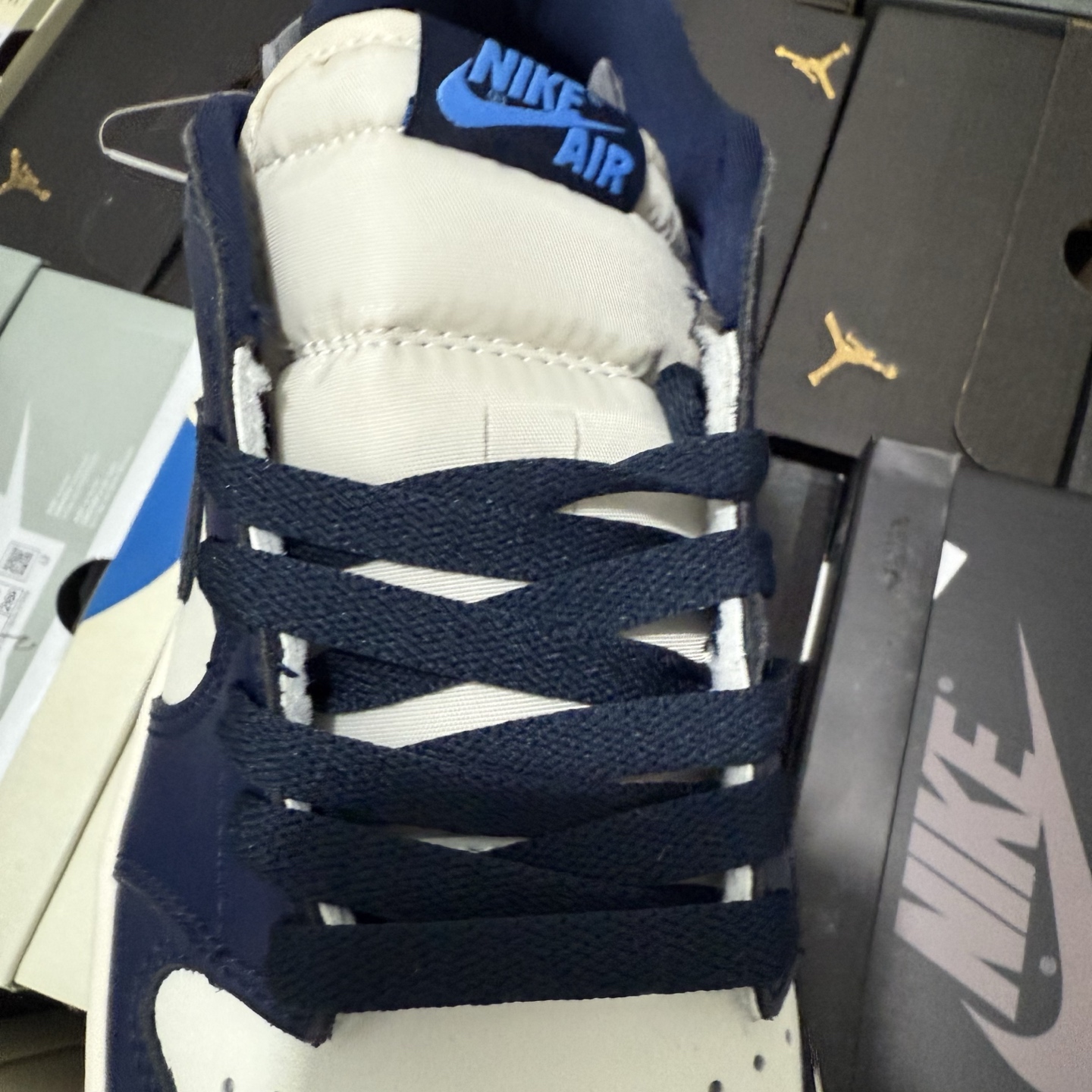 Nike Air Jordan 1 Low "Obsidian" CZ0790-400