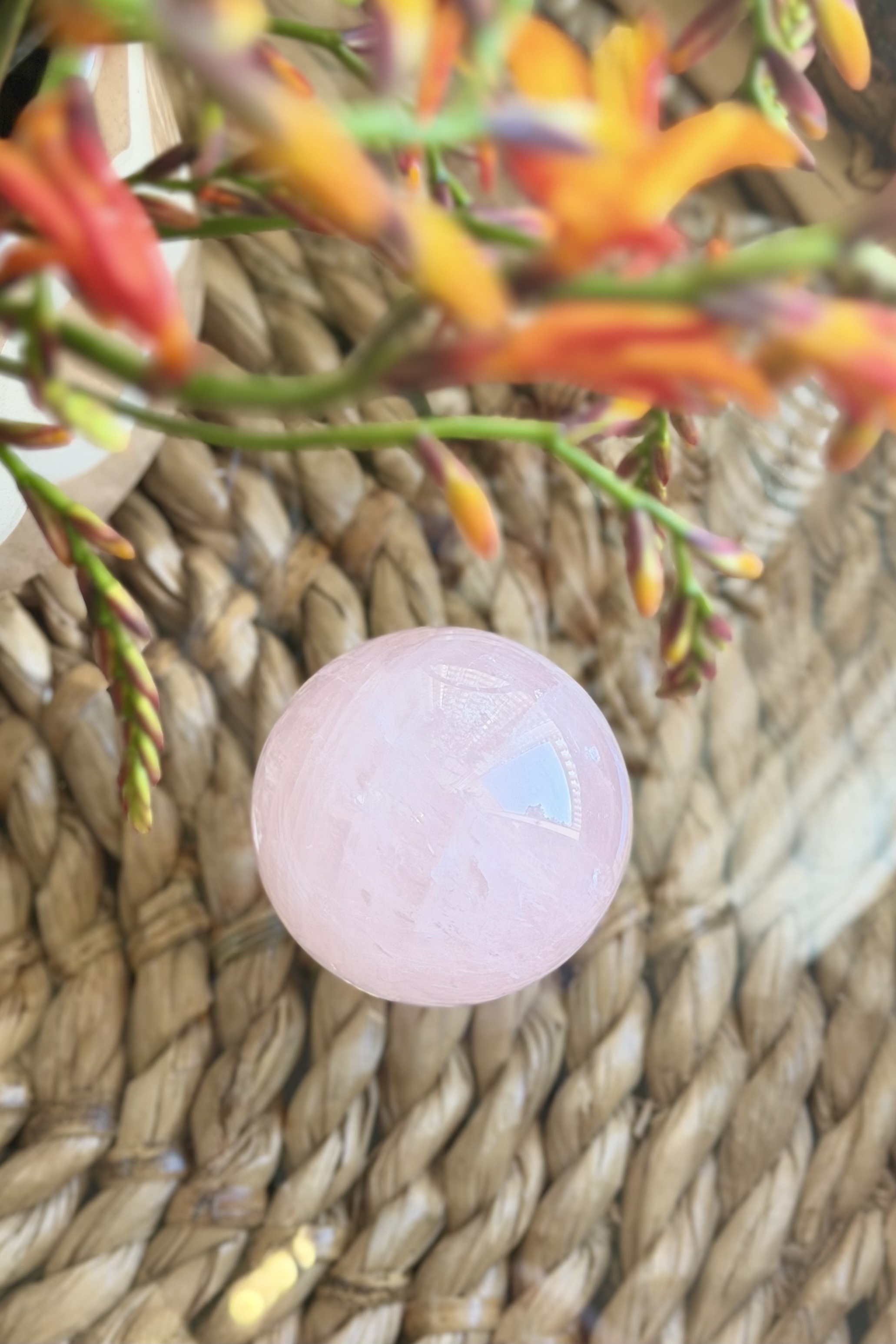  ༒5.5cm 粉水晶球༒ RQ.1253H5T-RA26*5TT^