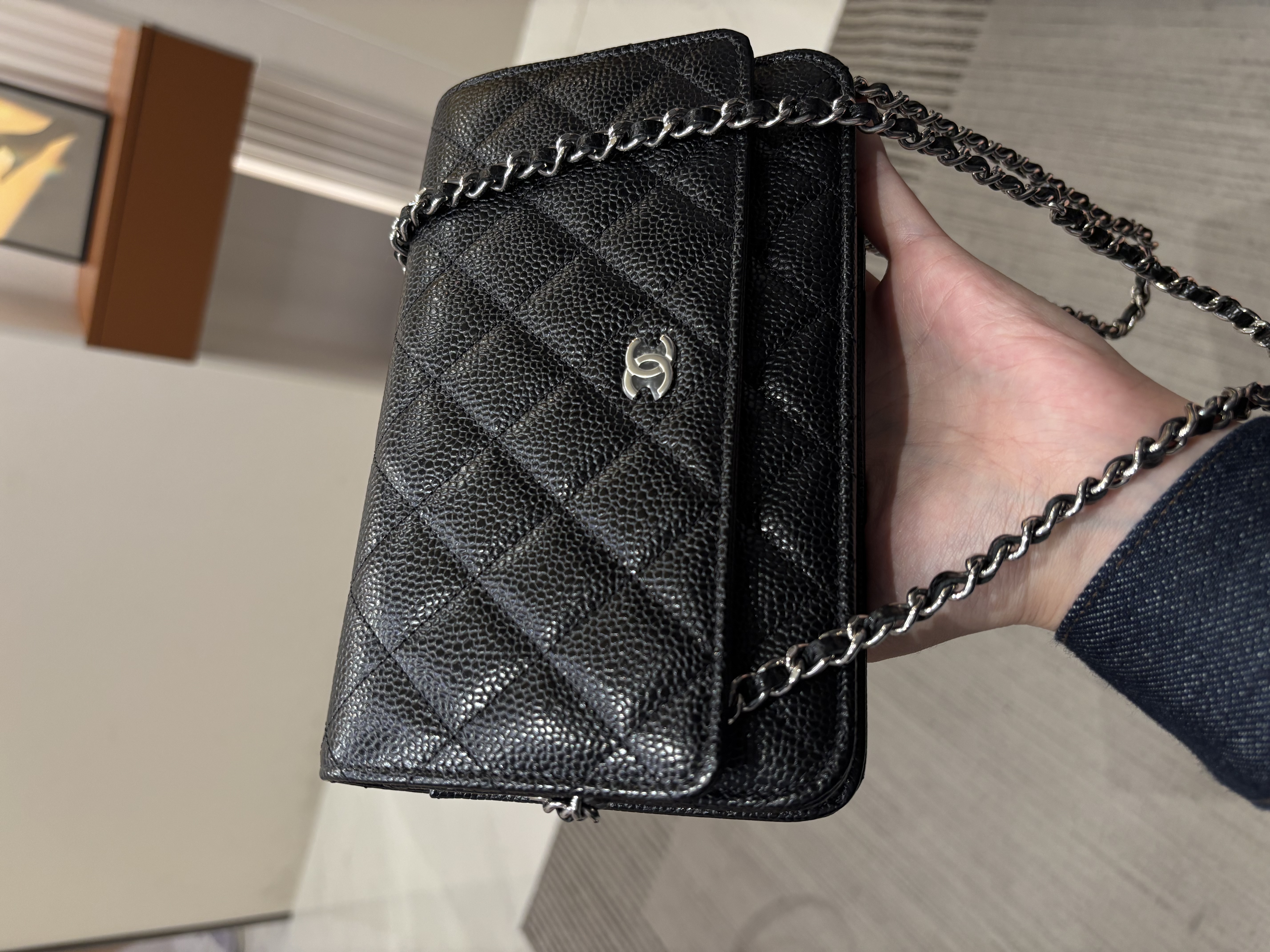 全新 Chanel wallet on chain 黑色荔枝牛皮銀扣 WOC 100%Authentic, 全新 100%NEW  ✅晶片貼✅dust bag ✅box